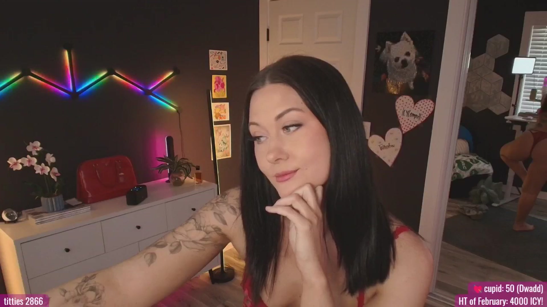 Gallery image thumbnail from MACK3NZIE's myfreecams stream on, 02/19/2026, 22:11 image 19 of 20