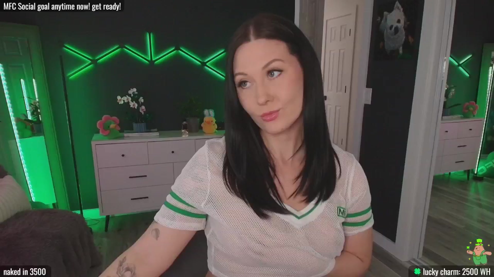 Gallery image thumbnail from MACK3NZIE's myfreecams stream on, 03/17/2026, 19:22 image 12 of 20