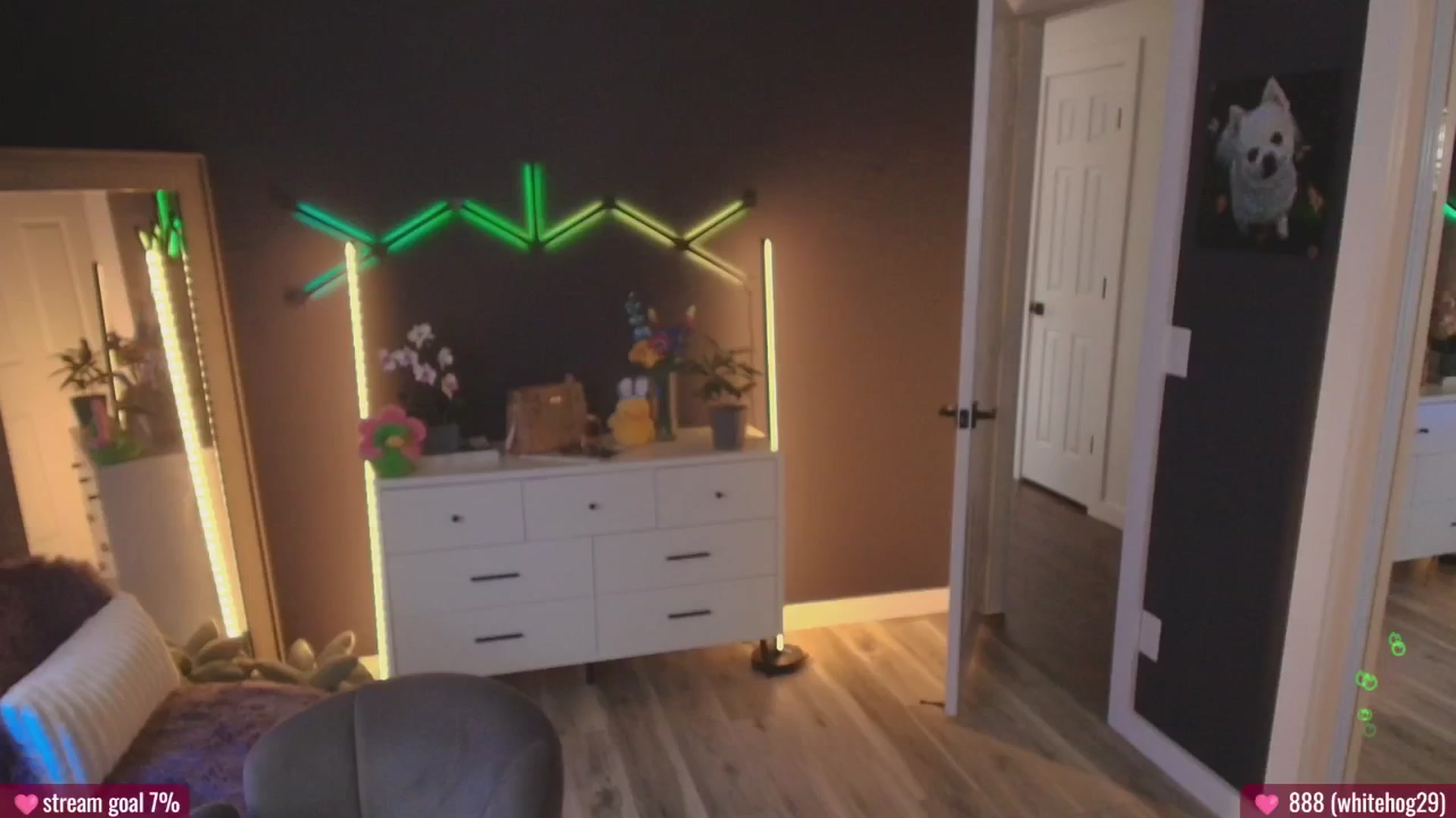 Gallery image thumbnail from MACK3NZIE's myfreecams stream on, 04/08/2026, 21:34 image 1 of 20