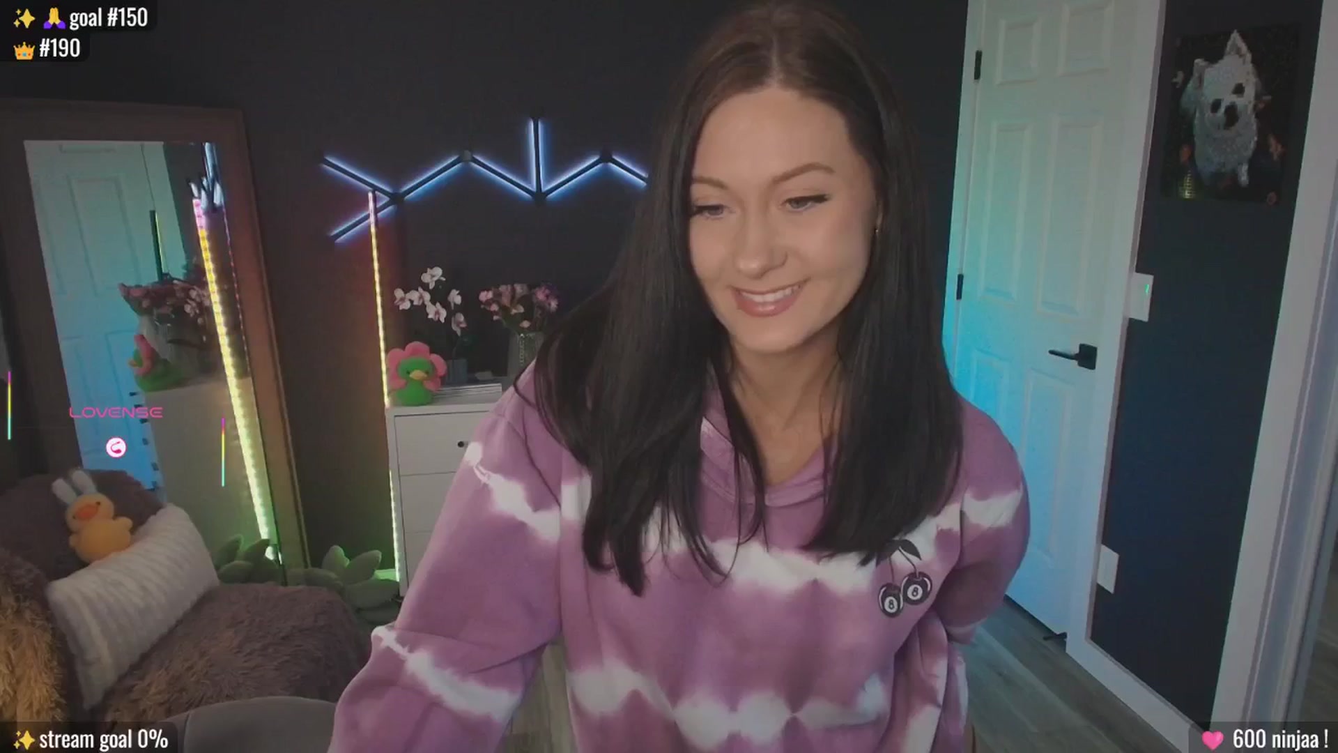 Gallery image thumbnail from MACK3NZIE's myfreecams stream on, 04/16/2026, 21:06 image 8 of 20