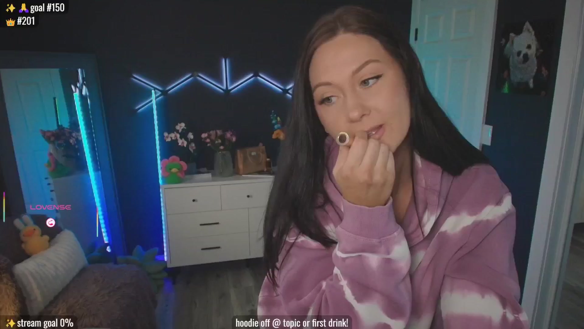 Gallery image thumbnail from MACK3NZIE's myfreecams stream on, 04/16/2026, 21:06 image 2 of 20