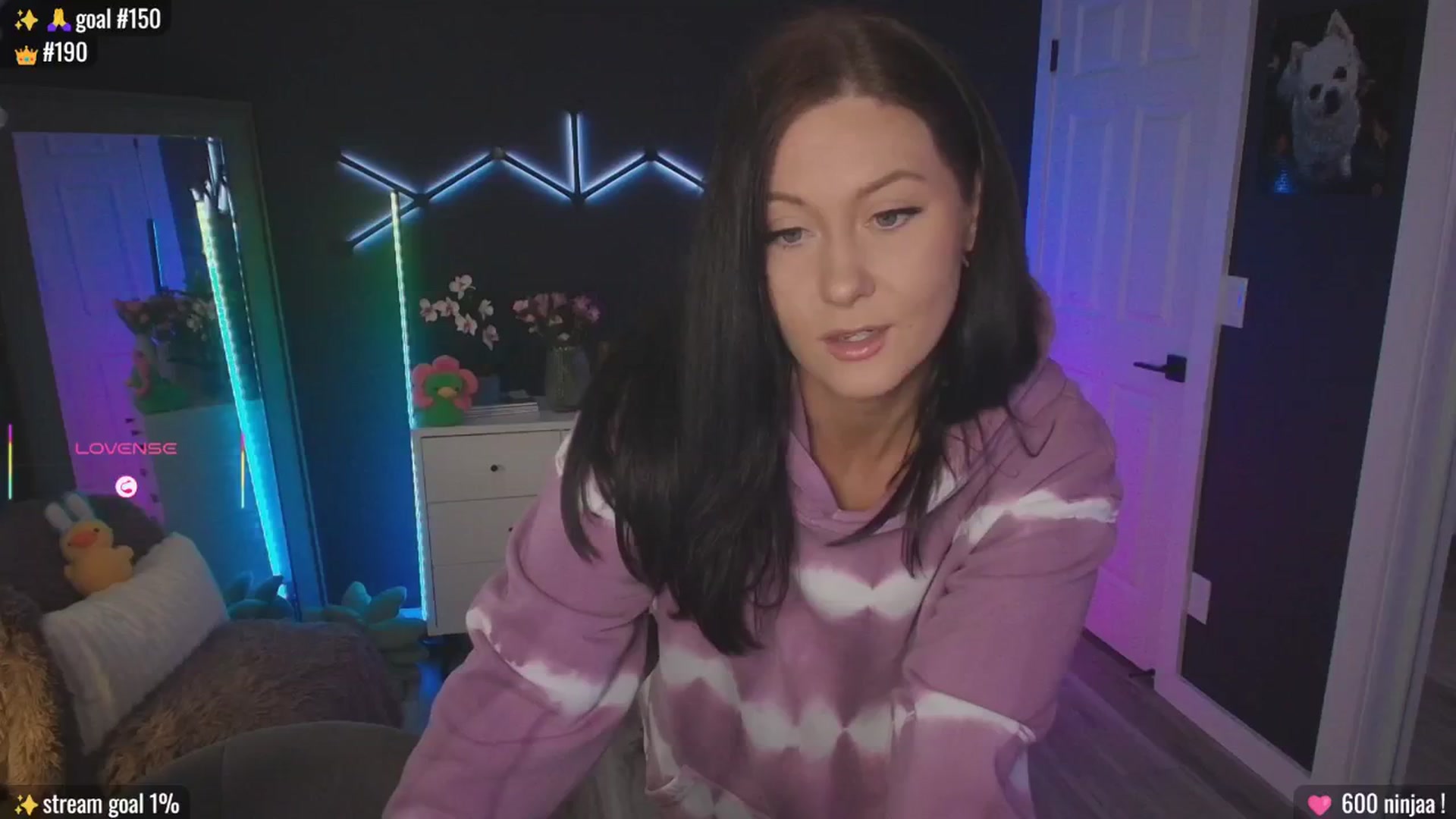 Gallery image thumbnail from MACK3NZIE's myfreecams stream on, 04/16/2026, 21:06 image 15 of 20