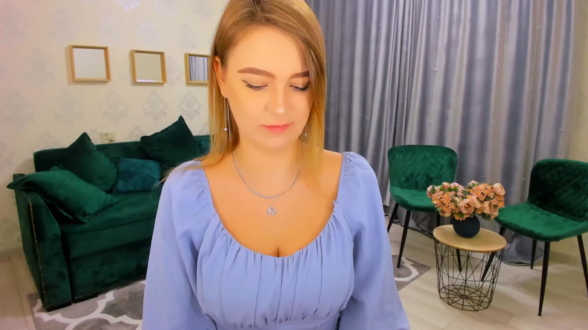 Gallery image thumbnail from MAKELOVE_'s myfreecams stream on, 11/23/2022, 14:08 image 4 of 20