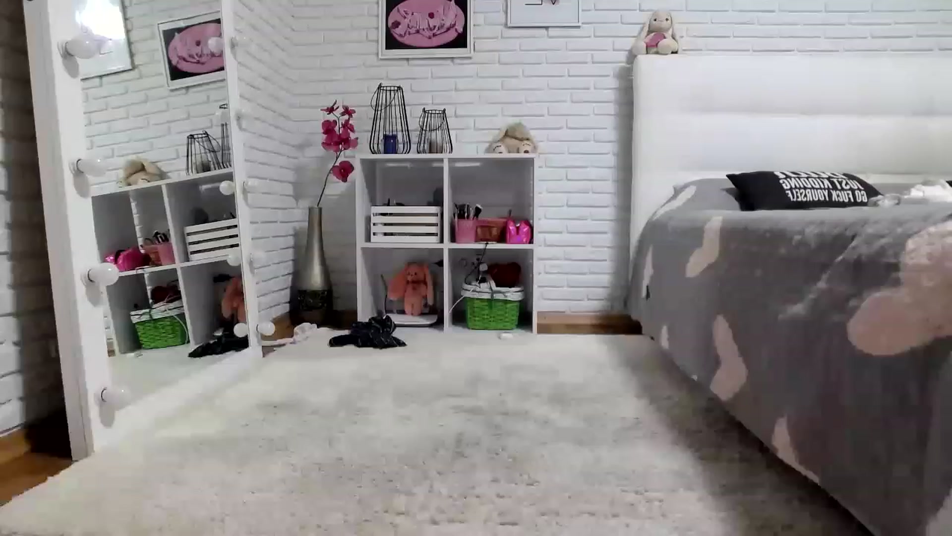 Gallery image thumbnail from MALINA_XXX's myfreecams stream on, 12/12/2022, 18:14 image 5 of 20