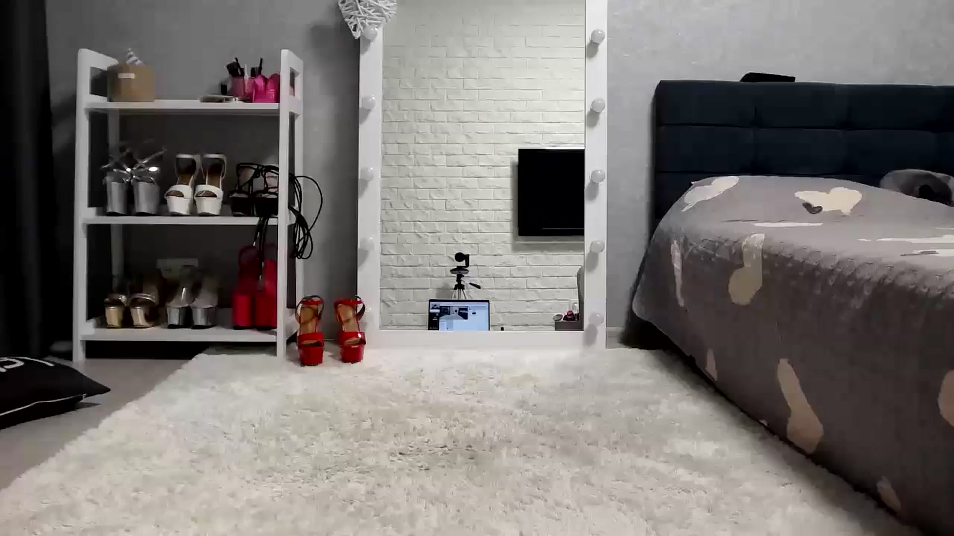 Gallery image thumbnail from MALINA_XXX's myfreecams stream on, 10/04/2023, 12:35 image 11 of 20