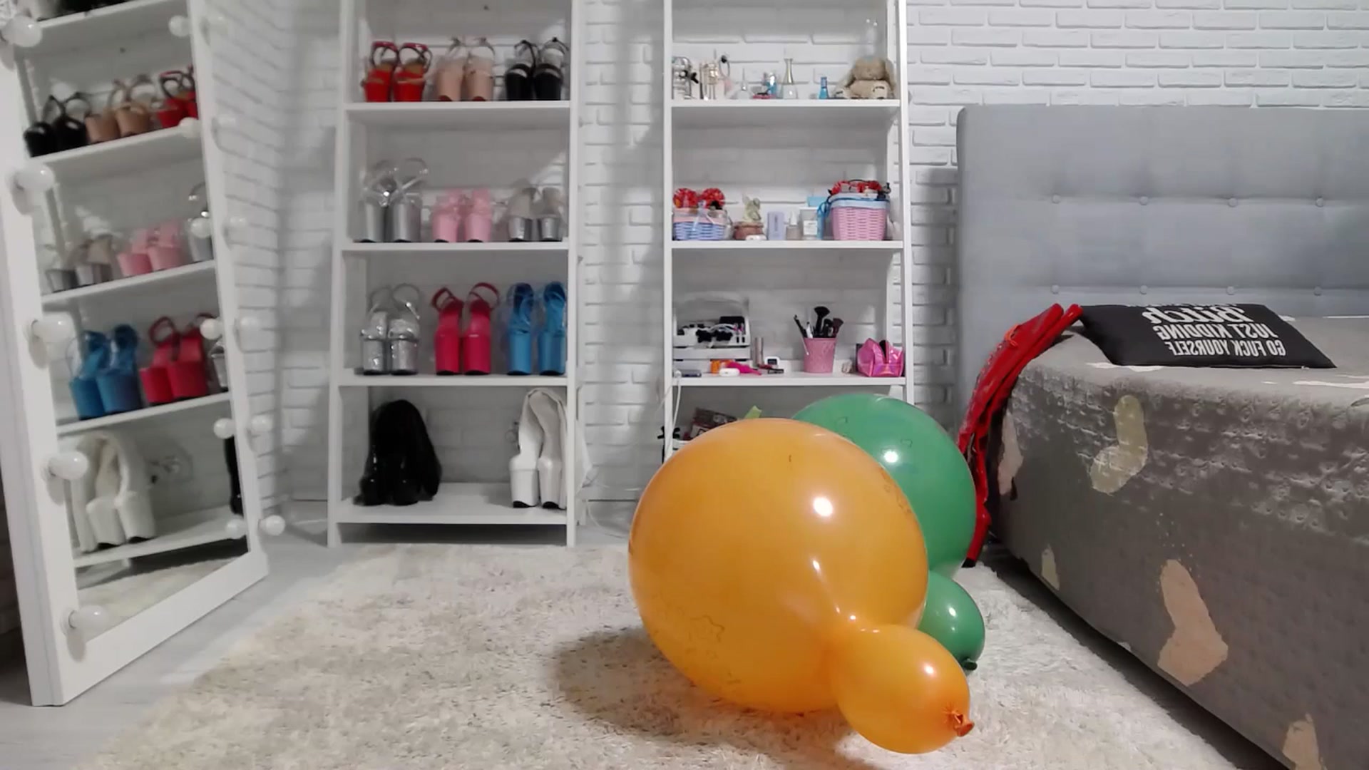 Gallery image thumbnail from MALINA_XXX's myfreecams stream on, 08/02/2025, 14:18 image 10 of 20