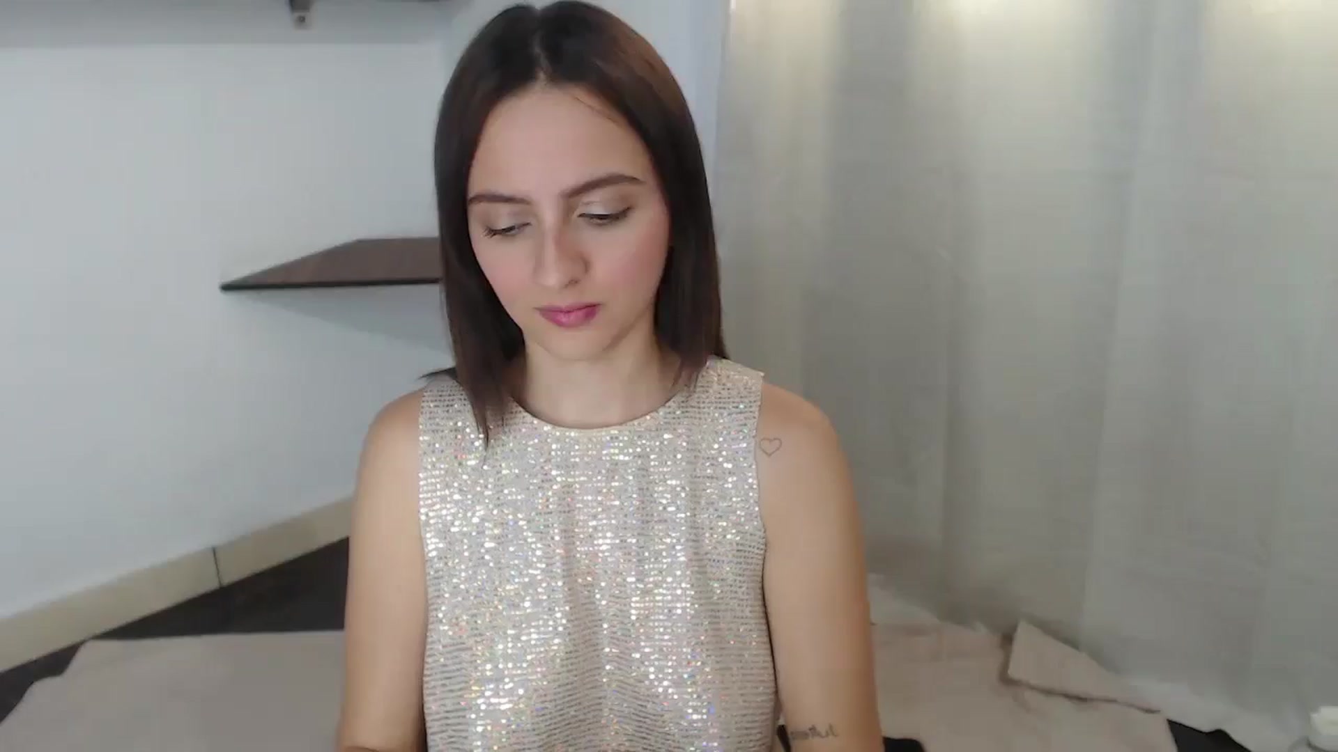 Gallery image thumbnail from MARIAGOMEZz's myfreecams stream on, 06/07/2025, 21:01 image 17 of 20