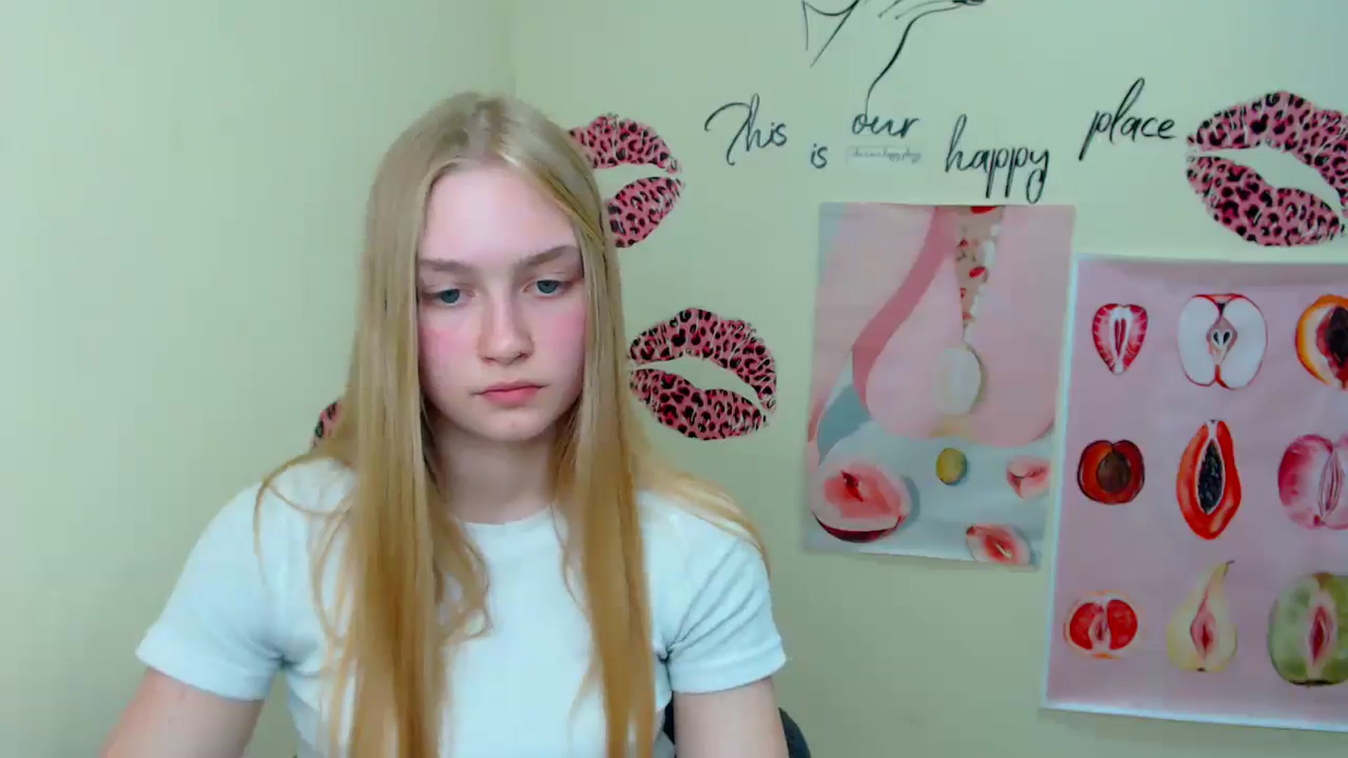 Gallery image thumbnail from MClaara's myfreecams stream on, 06/18/2025, 15:49 image 19 of 20