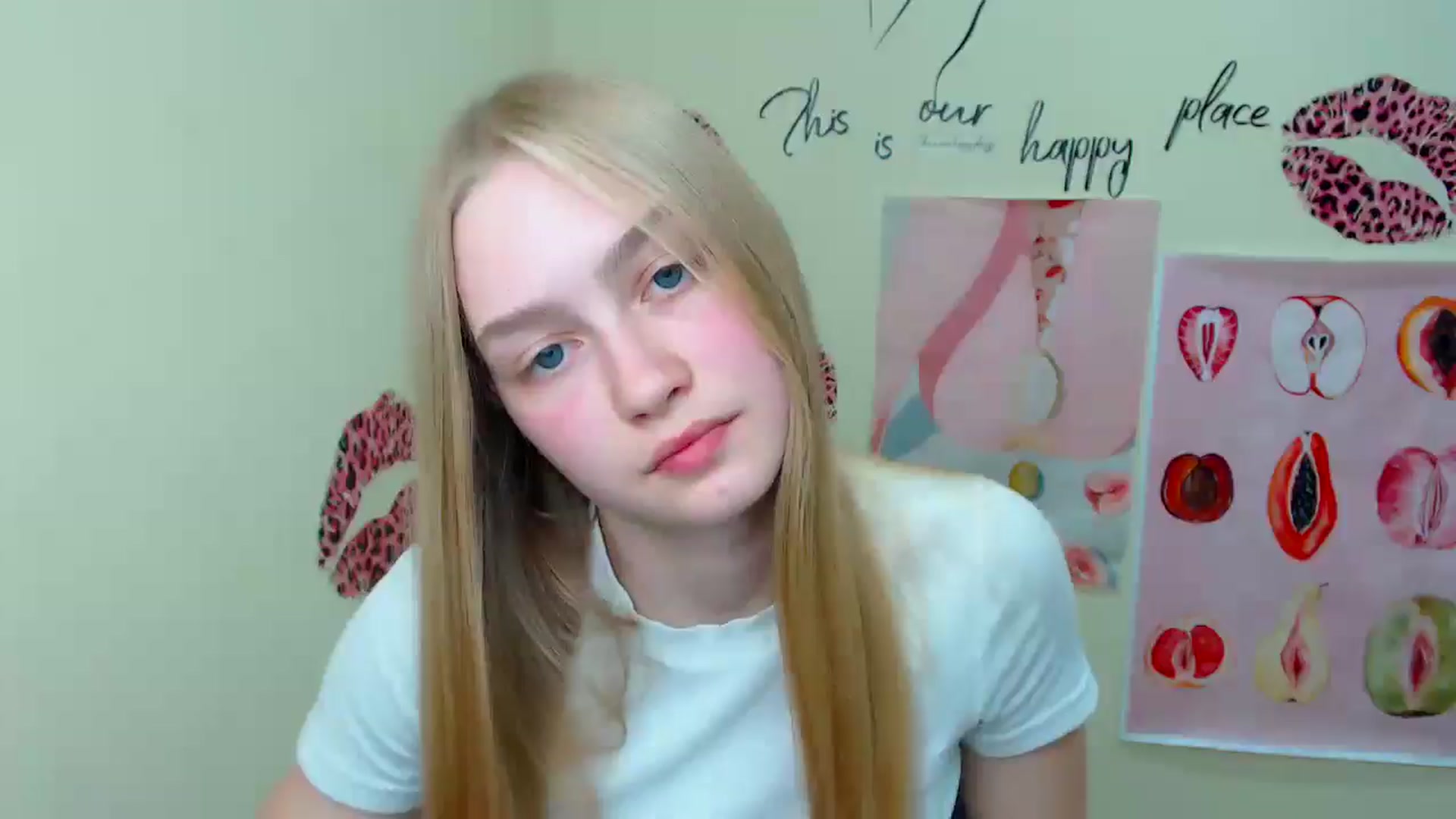 Gallery image thumbnail from MClaara's myfreecams stream on, 06/18/2025, 16:40 image 8 of 20