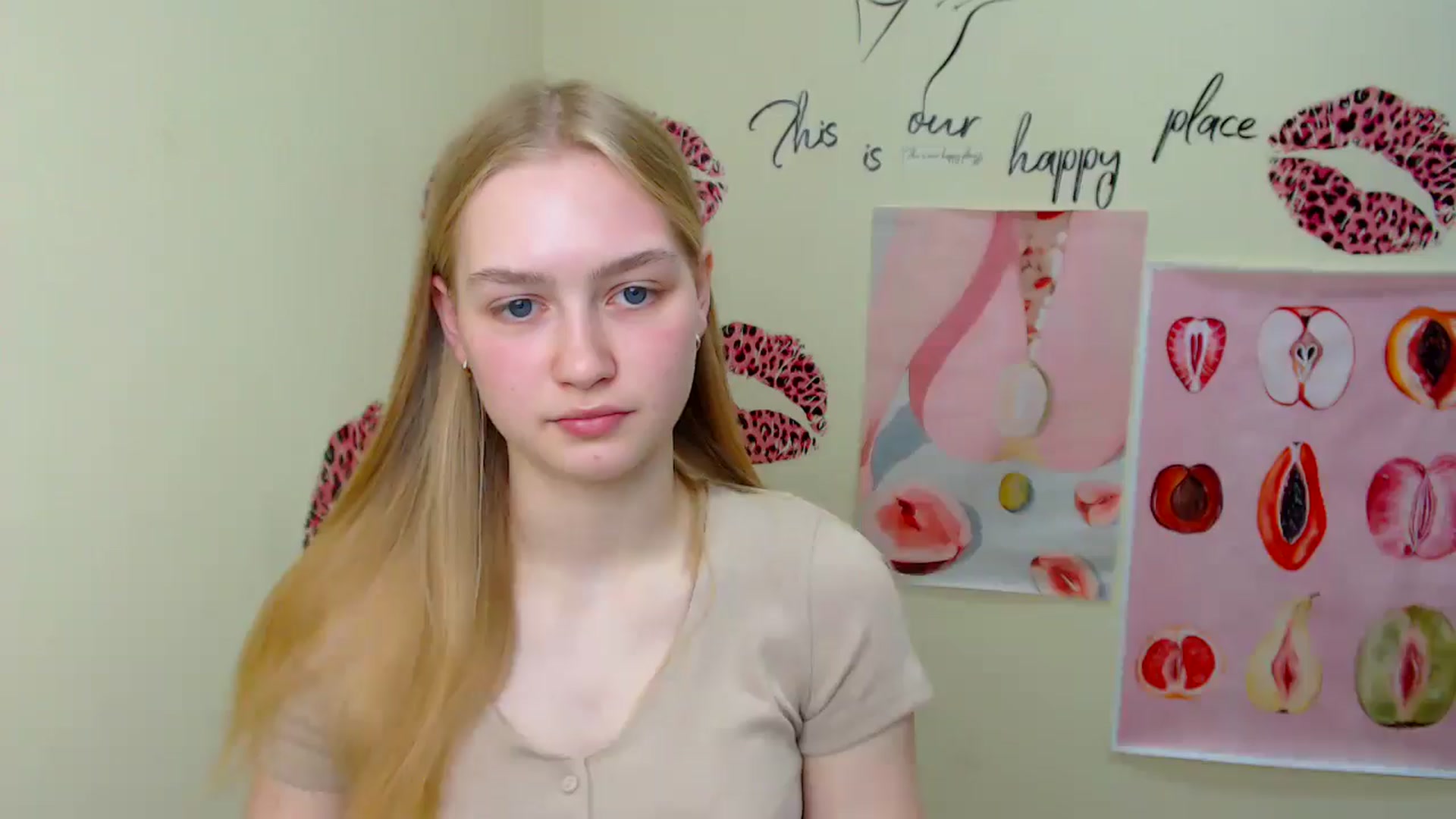 Gallery image thumbnail from MClaara's myfreecams stream on, 06/19/2025, 07:38 image 11 of 20