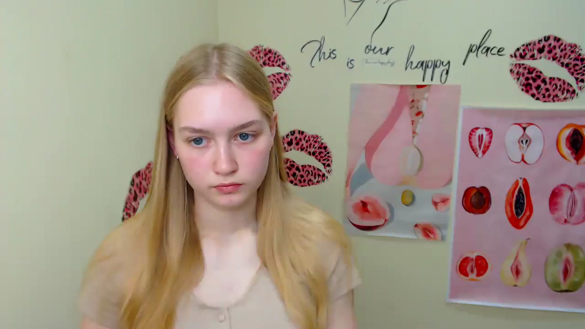 Gallery image thumbnail from MClaara's myfreecams stream on, 06/19/2025, 07:38 image 16 of 20