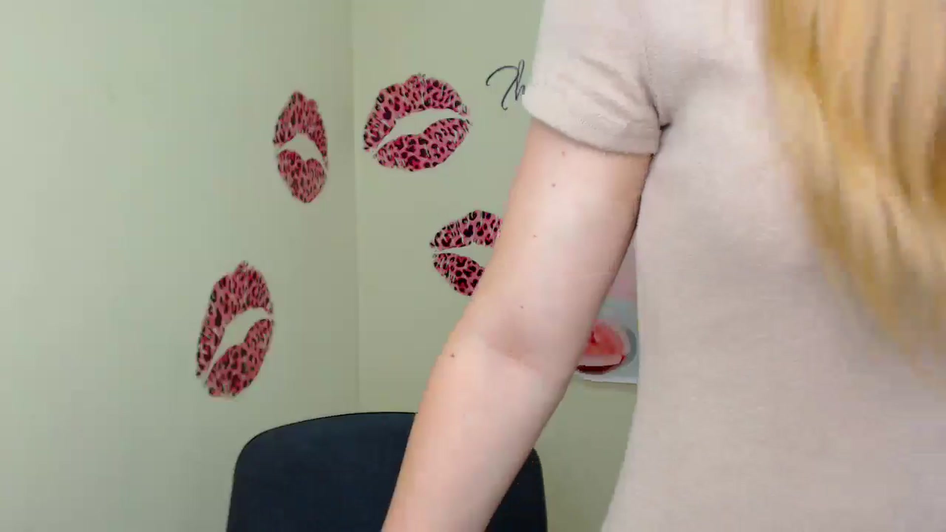 Gallery image thumbnail from MClaara's myfreecams stream on, 06/19/2025, 07:38 image 5 of 20