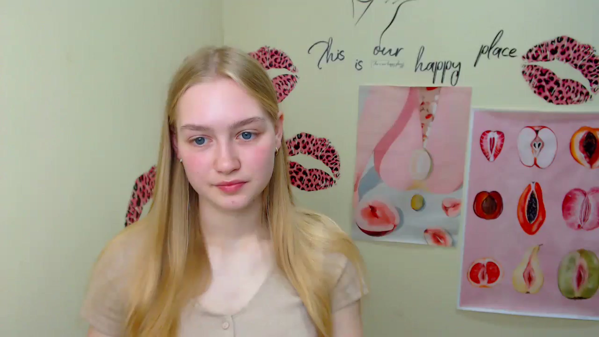 Gallery image thumbnail from MClaara's myfreecams stream on, 06/19/2025, 07:38 image 19 of 20