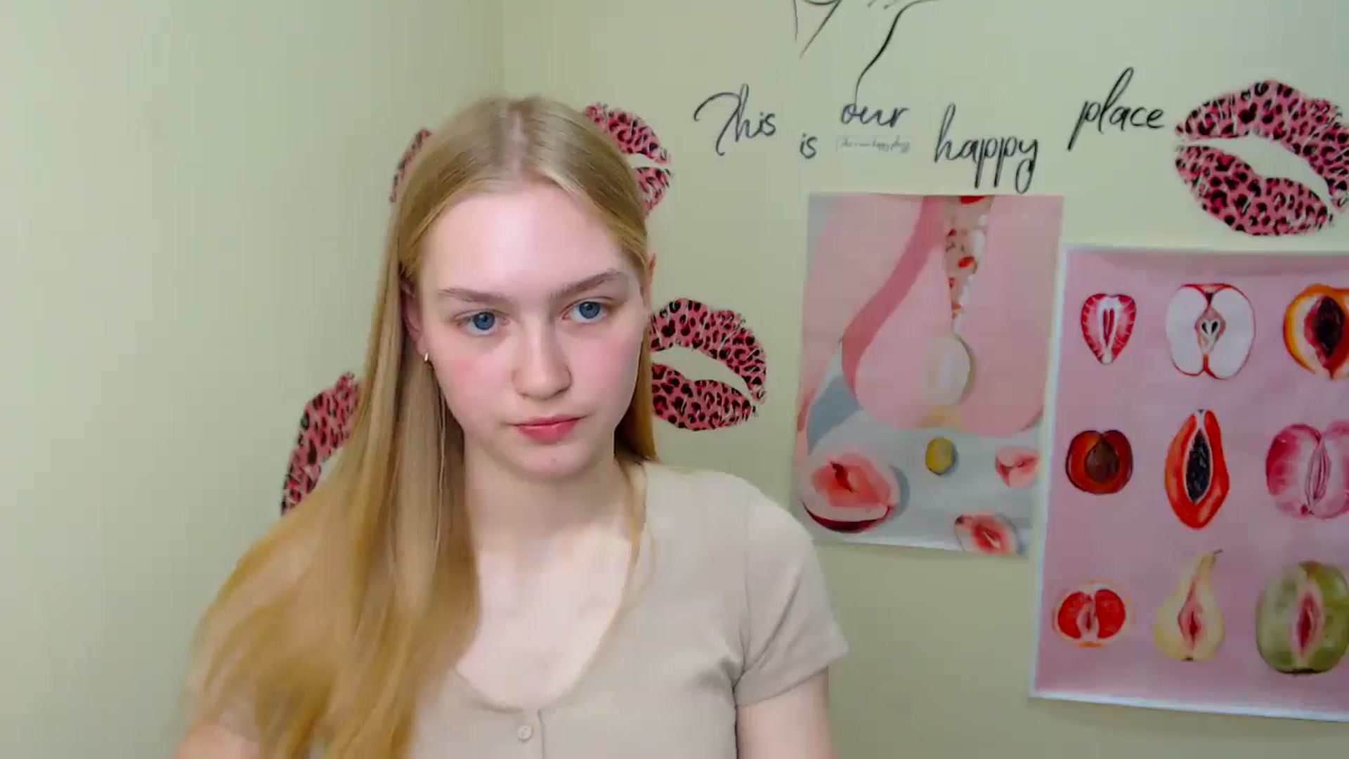 Gallery image thumbnail from MClaara's myfreecams stream on, 06/19/2025, 07:38 image 13 of 20
