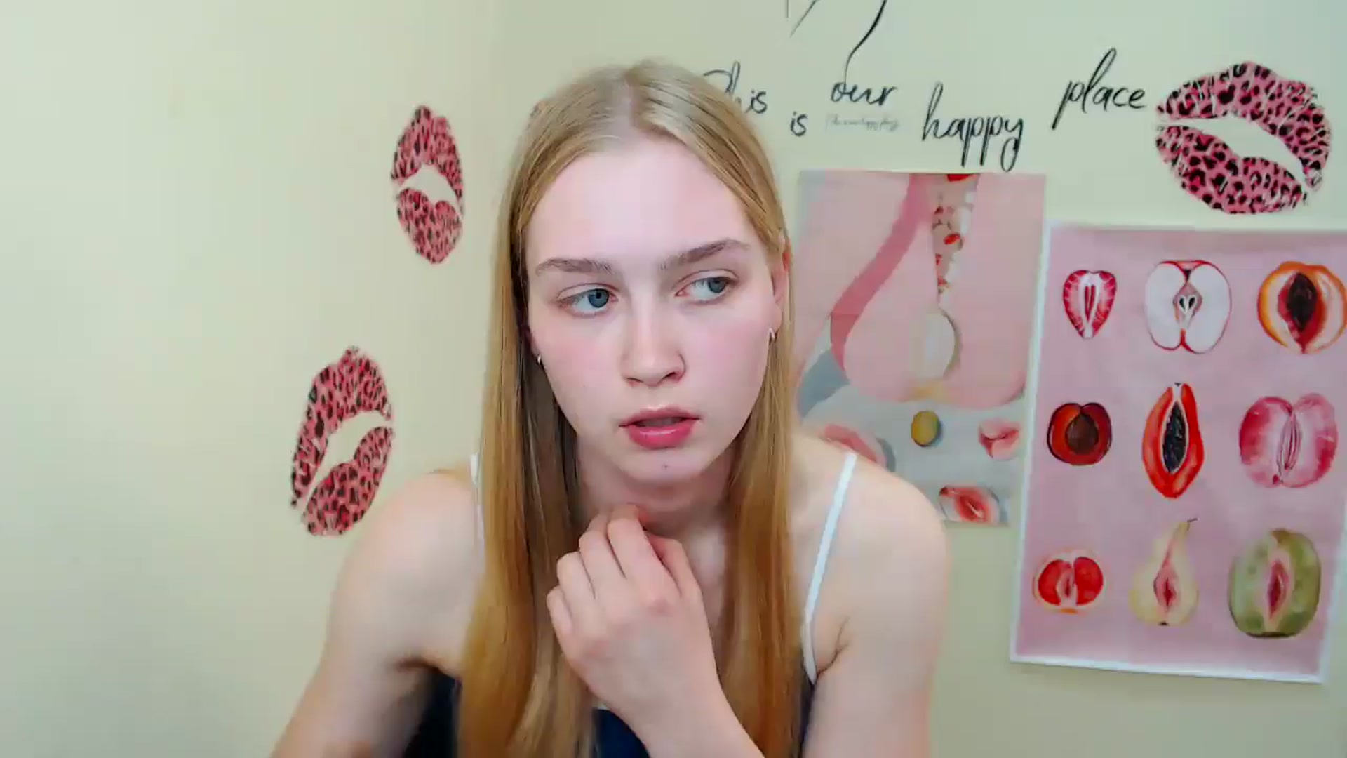 Gallery image thumbnail from MClaara's myfreecams stream on, 06/23/2025, 14:56 image 17 of 20