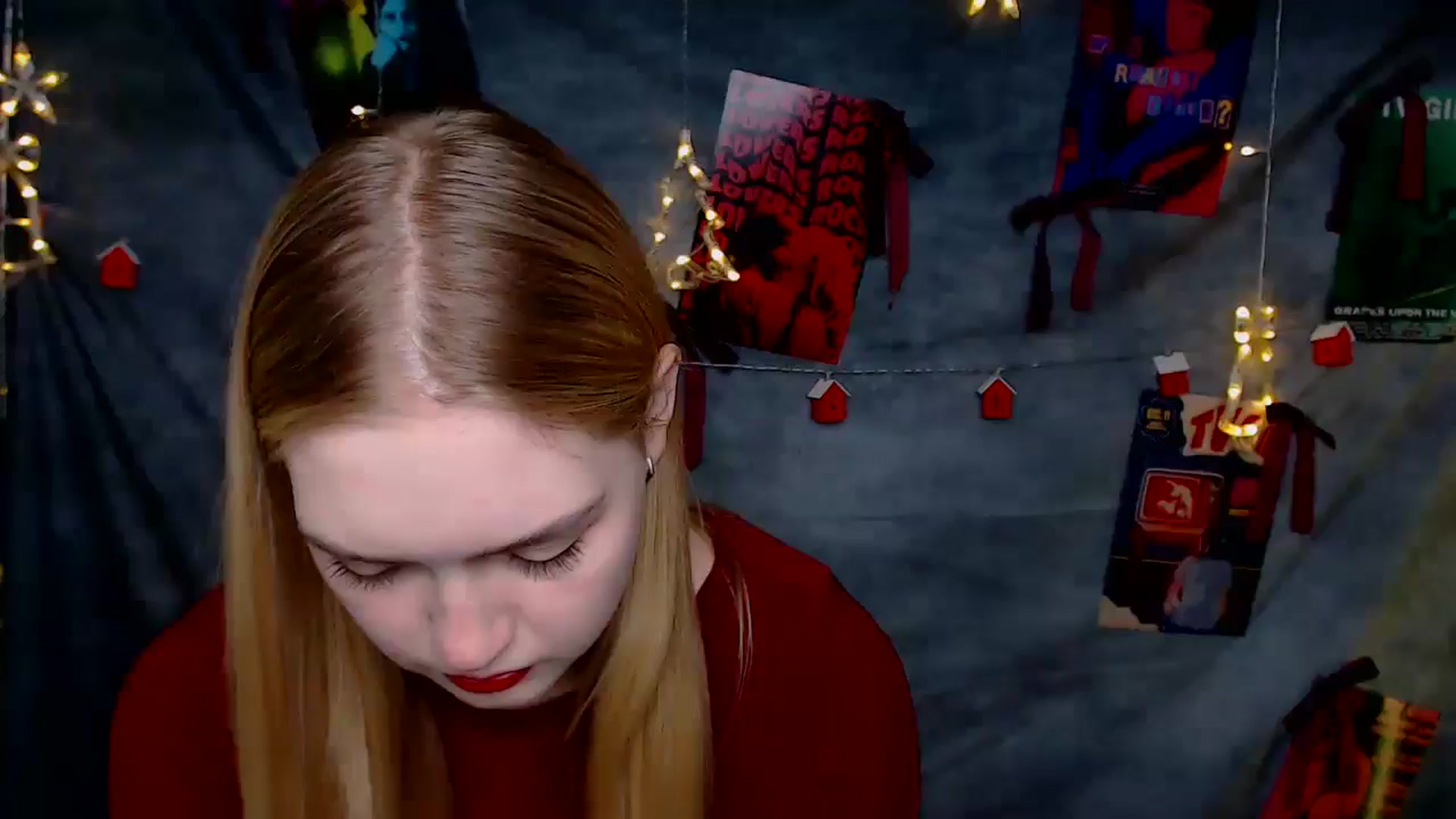 Gallery image thumbnail from MClaara's myfreecams stream on, 12/26/2025, 16:06 image 4 of 20