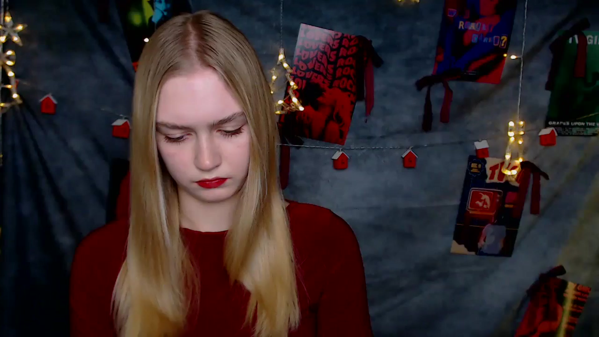 Gallery image thumbnail from MClaara's myfreecams stream on, 12/26/2025, 16:06 image 13 of 20