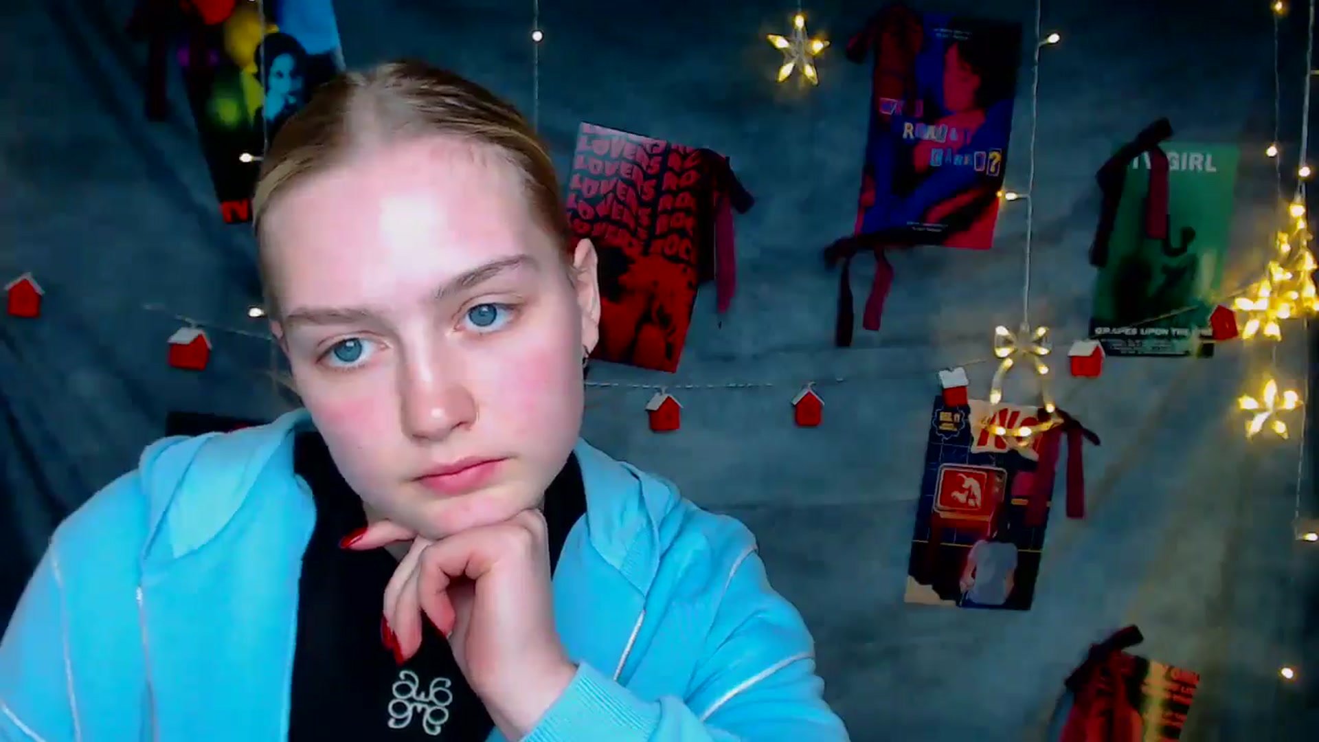 Gallery image thumbnail from MClaara's myfreecams stream on, 12/27/2025, 10:59 image 15 of 20