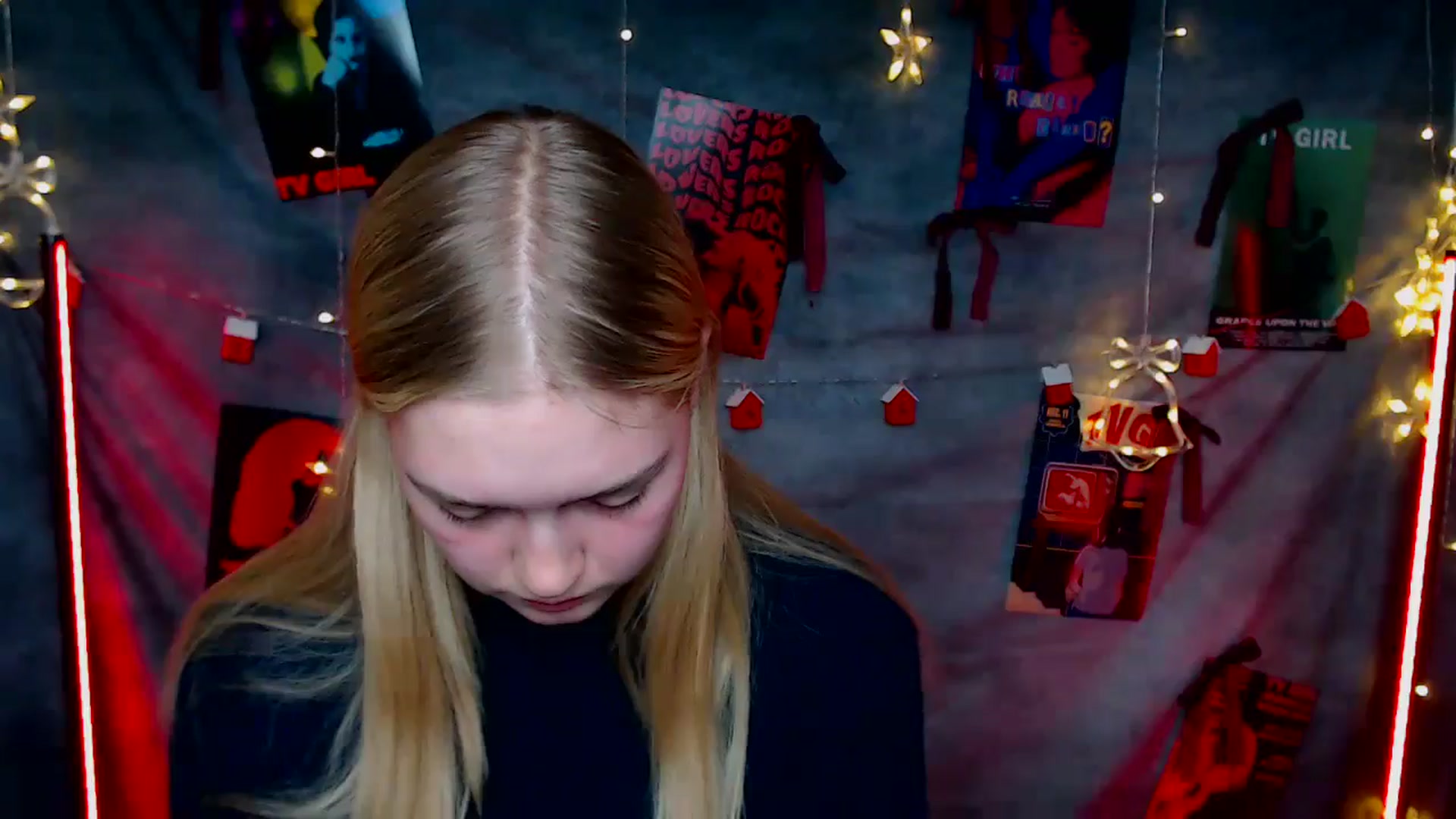 Gallery image thumbnail from MClaara's myfreecams stream on, 01/10/2026, 12:42 image 13 of 20