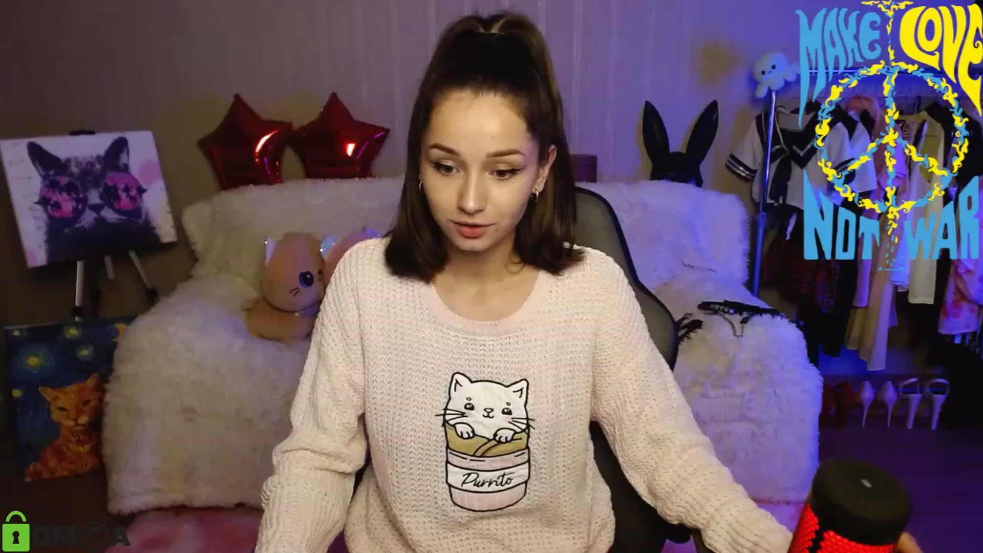 Gallery image thumbnail from MEDIA_'s myfreecams stream on, 11/14/2022, 19:26 image 17 of 20