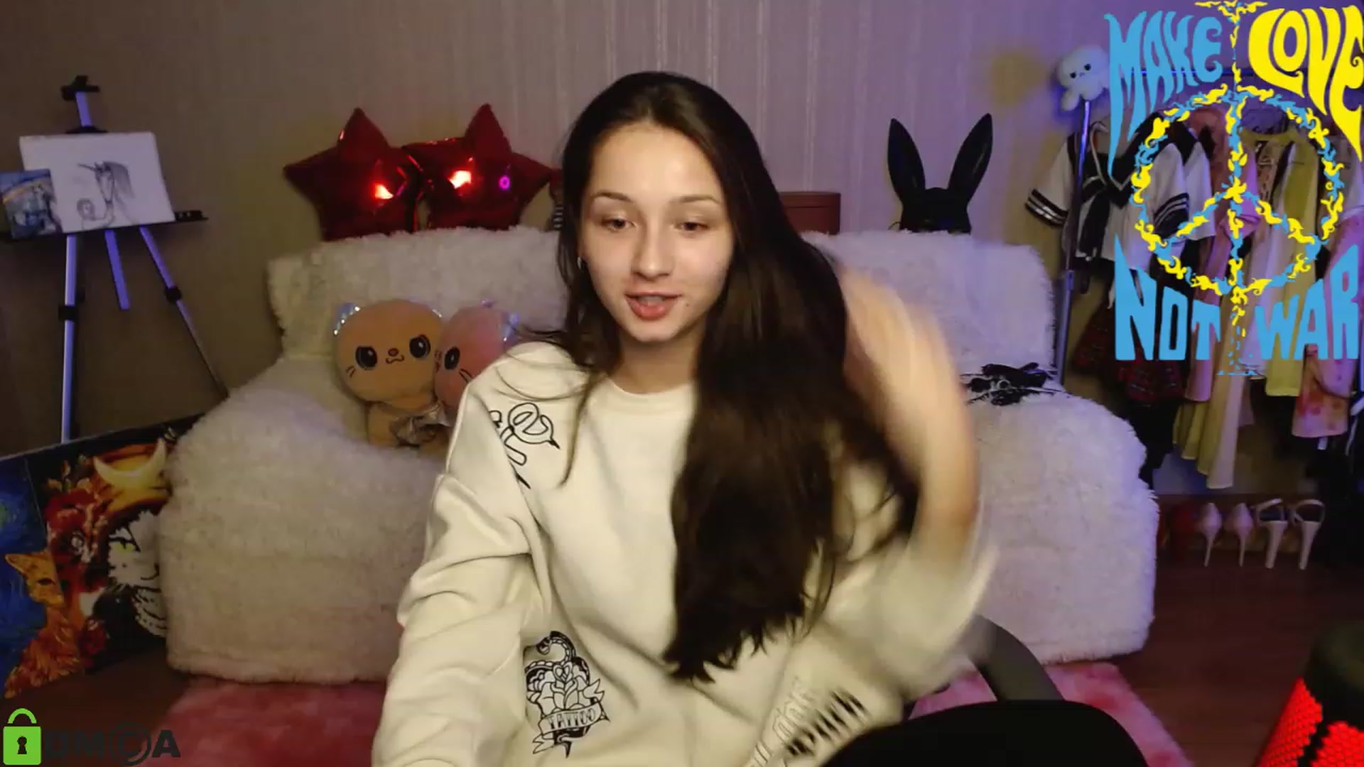Gallery image thumbnail from MEDIA_'s myfreecams stream on, 12/19/2022, 18:14 image 4 of 20