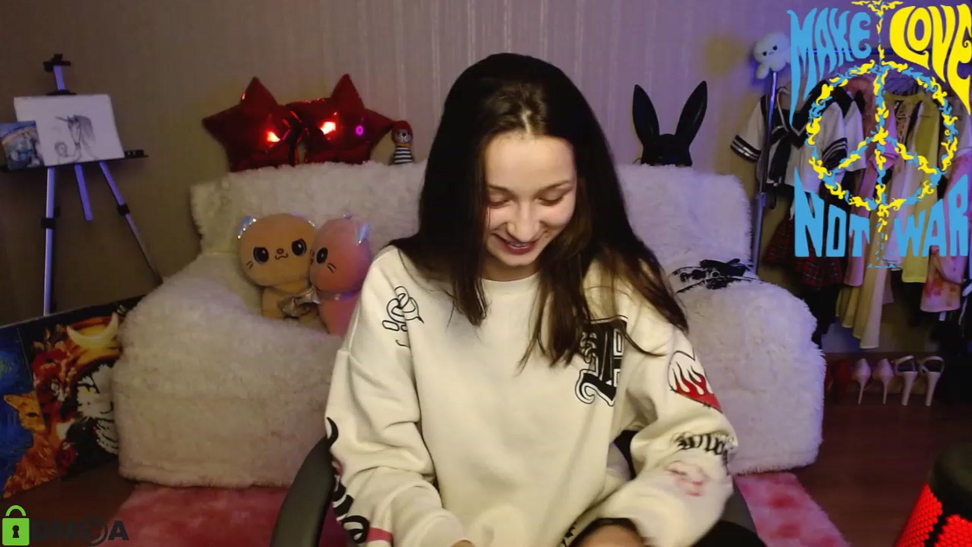 Gallery image thumbnail from MEDIA_'s myfreecams stream on, 12/19/2022, 18:14 image 12 of 20