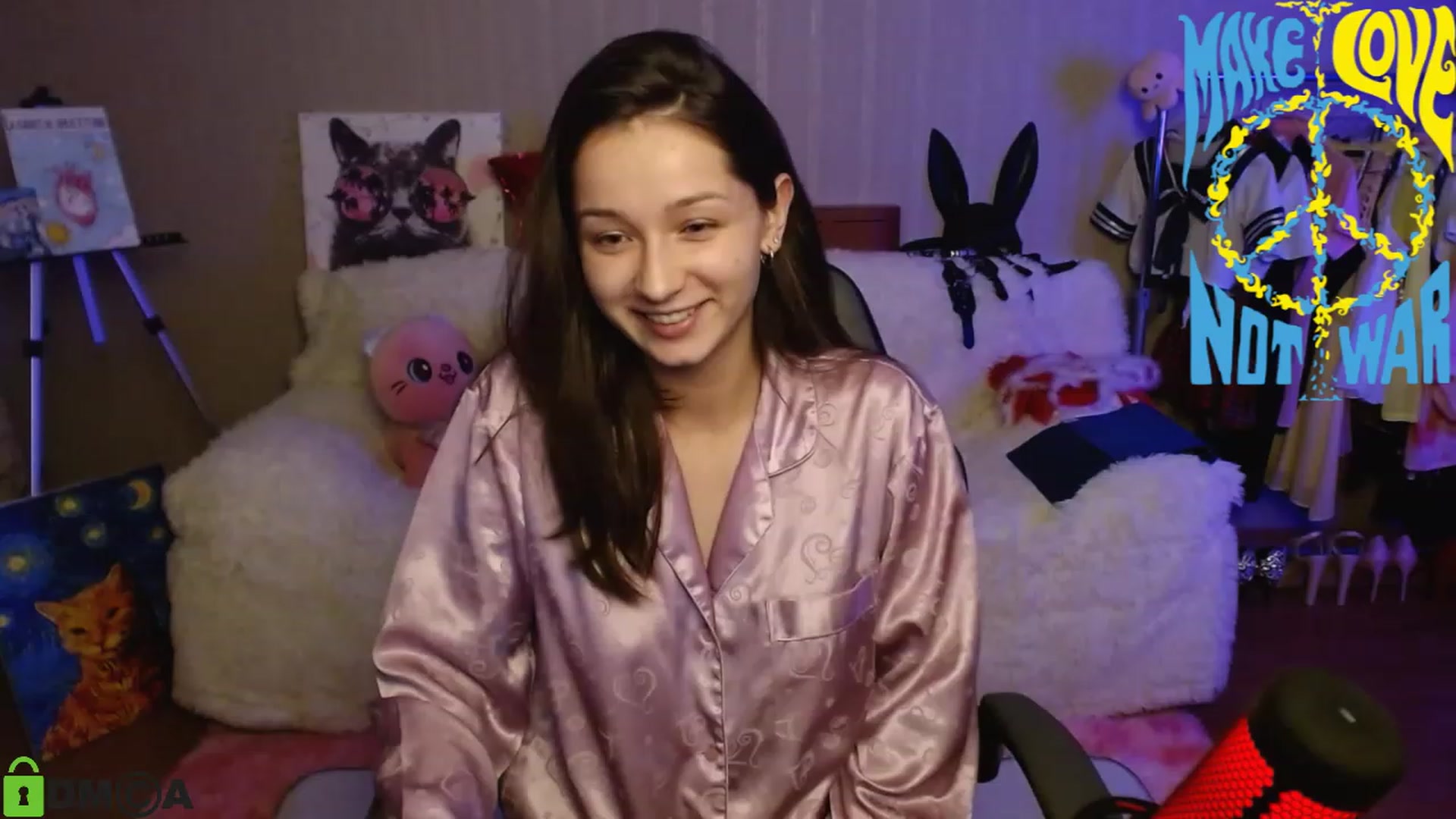Gallery image thumbnail from MEDIA_'s myfreecams stream on, 02/01/2023, 21:40 image 10 of 20