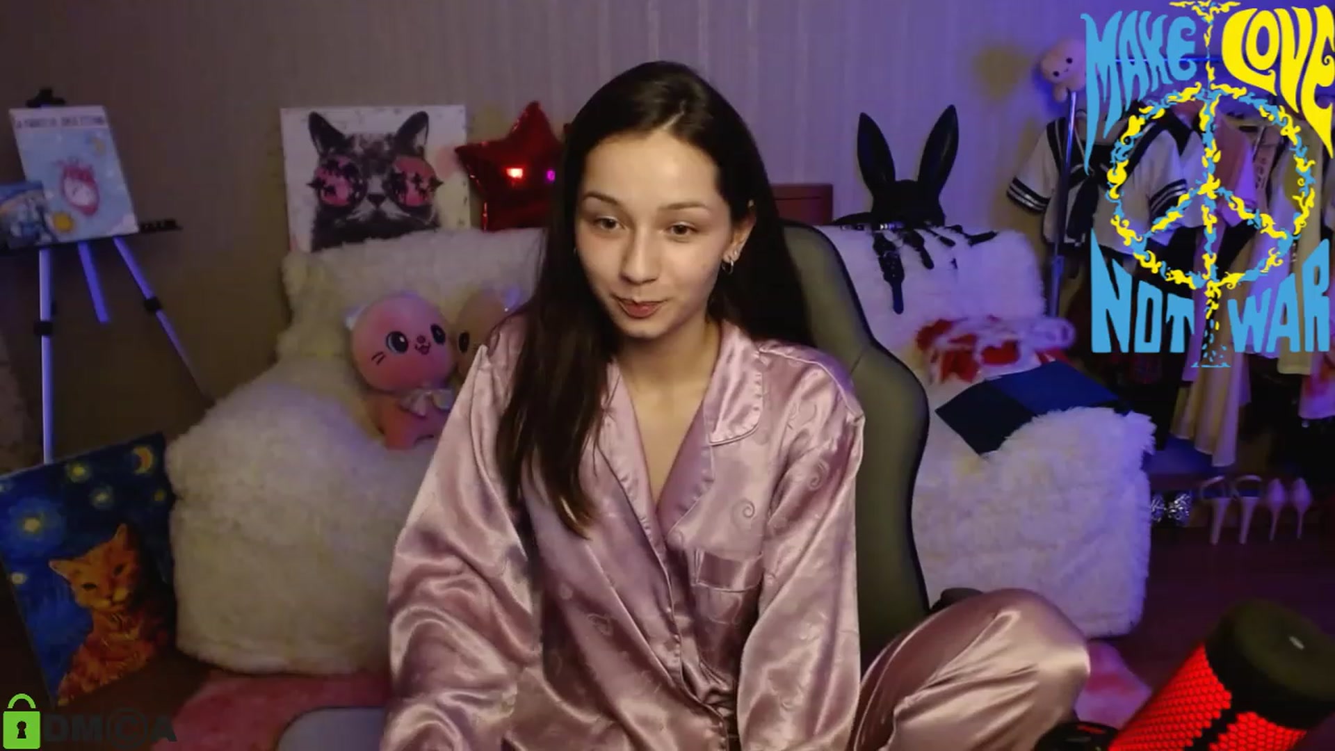 Gallery image thumbnail from MEDIA_'s myfreecams stream on, 02/01/2023, 22:38 image 18 of 20