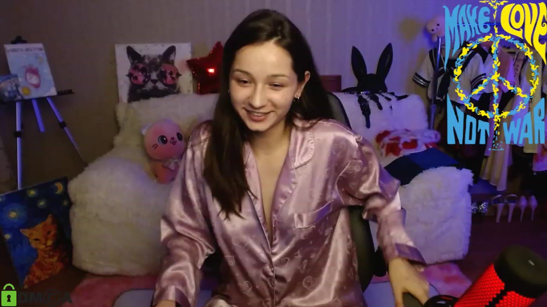 Gallery image thumbnail from MEDIA_'s myfreecams stream on, 02/01/2023, 22:38 image 12 of 20