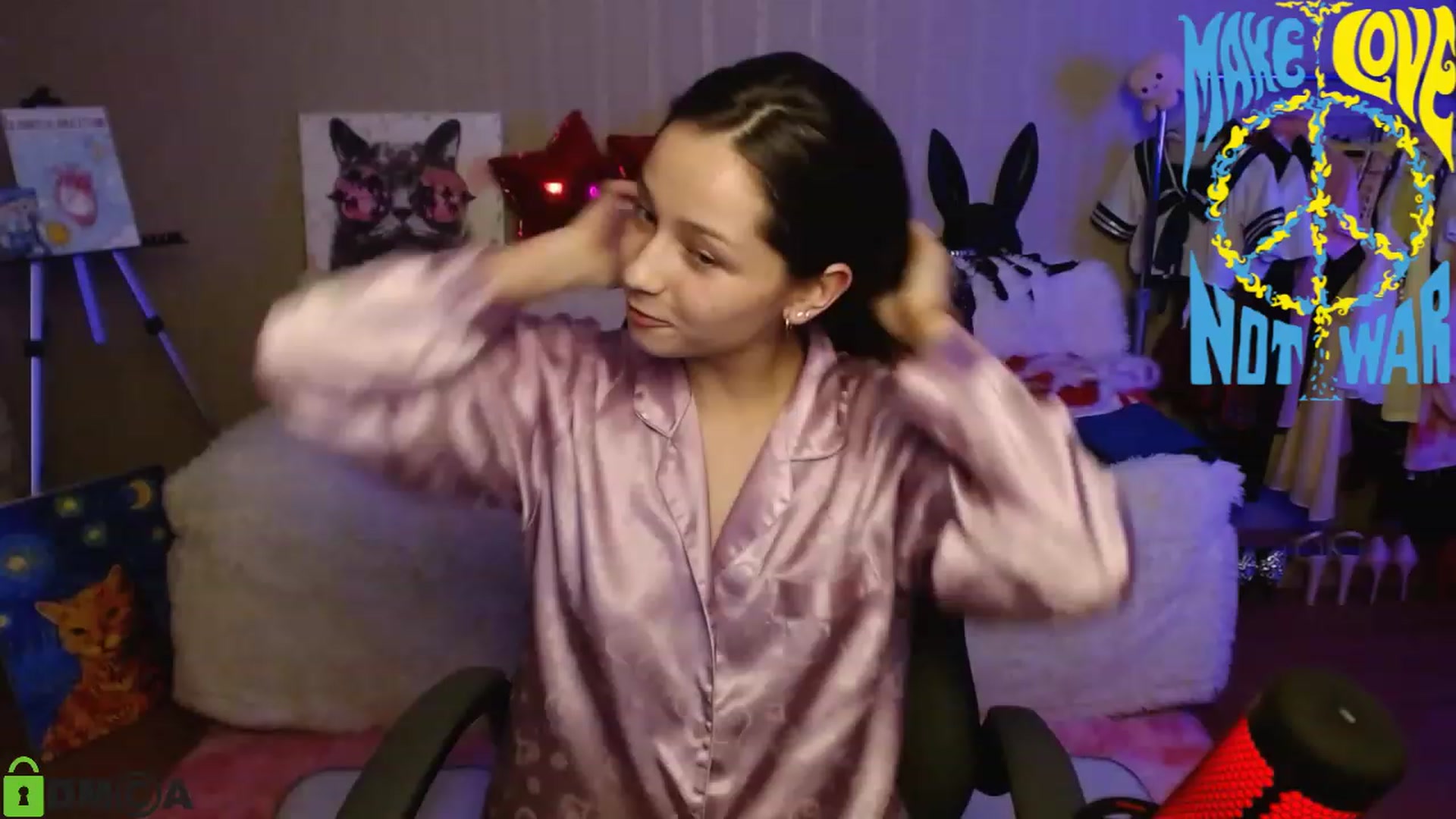 Gallery image thumbnail from MEDIA_'s myfreecams stream on, 02/01/2023, 22:38 image 2 of 20
