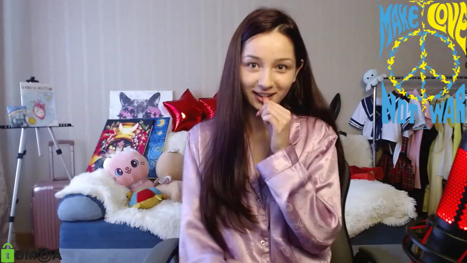 Gallery image thumbnail from MEDIA_'s myfreecams stream on, 04/07/2023, 08:12 image 1 of 20