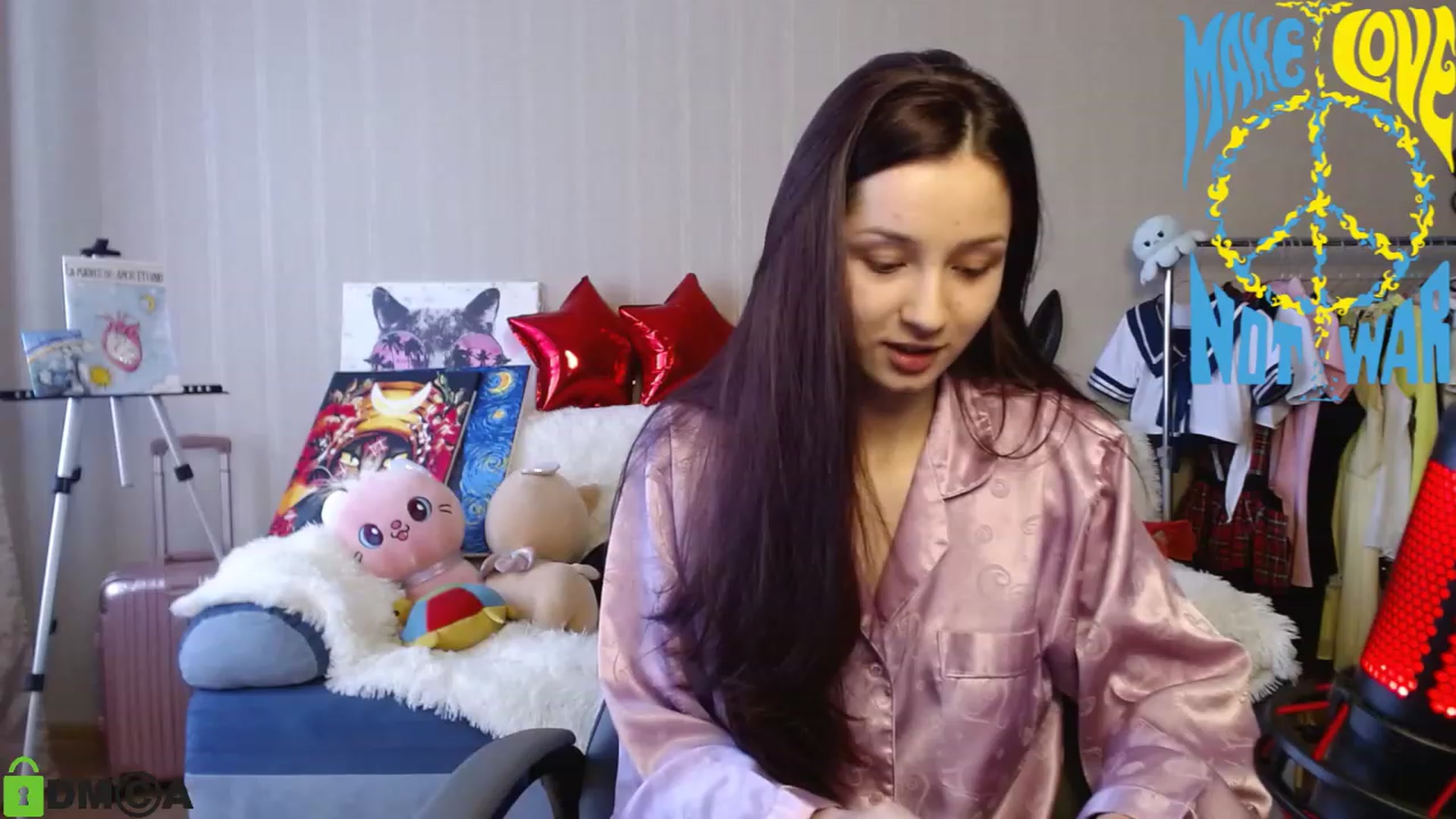 Gallery image thumbnail from MEDIA_'s myfreecams stream on, 04/07/2023, 08:12 image 8 of 20