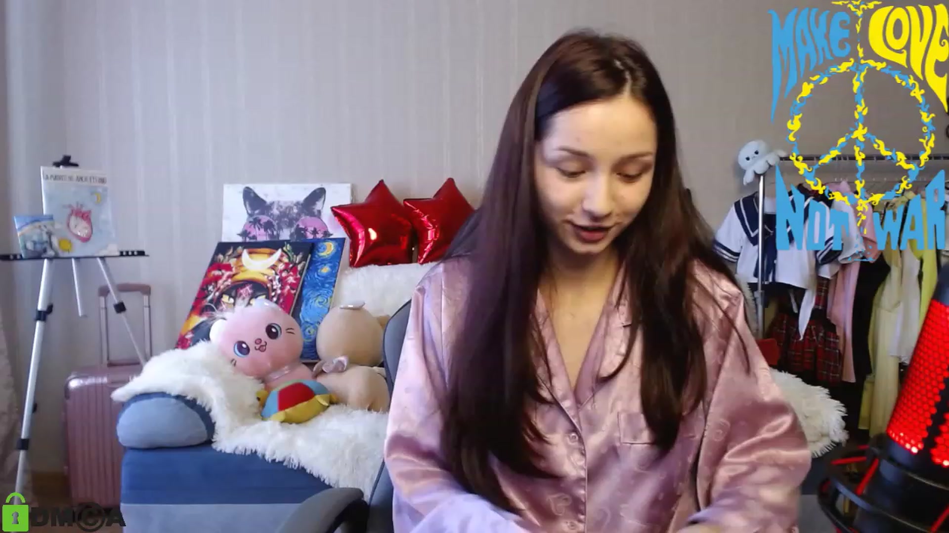 Gallery image thumbnail from MEDIA_'s myfreecams stream on, 04/07/2023, 08:12 image 4 of 20