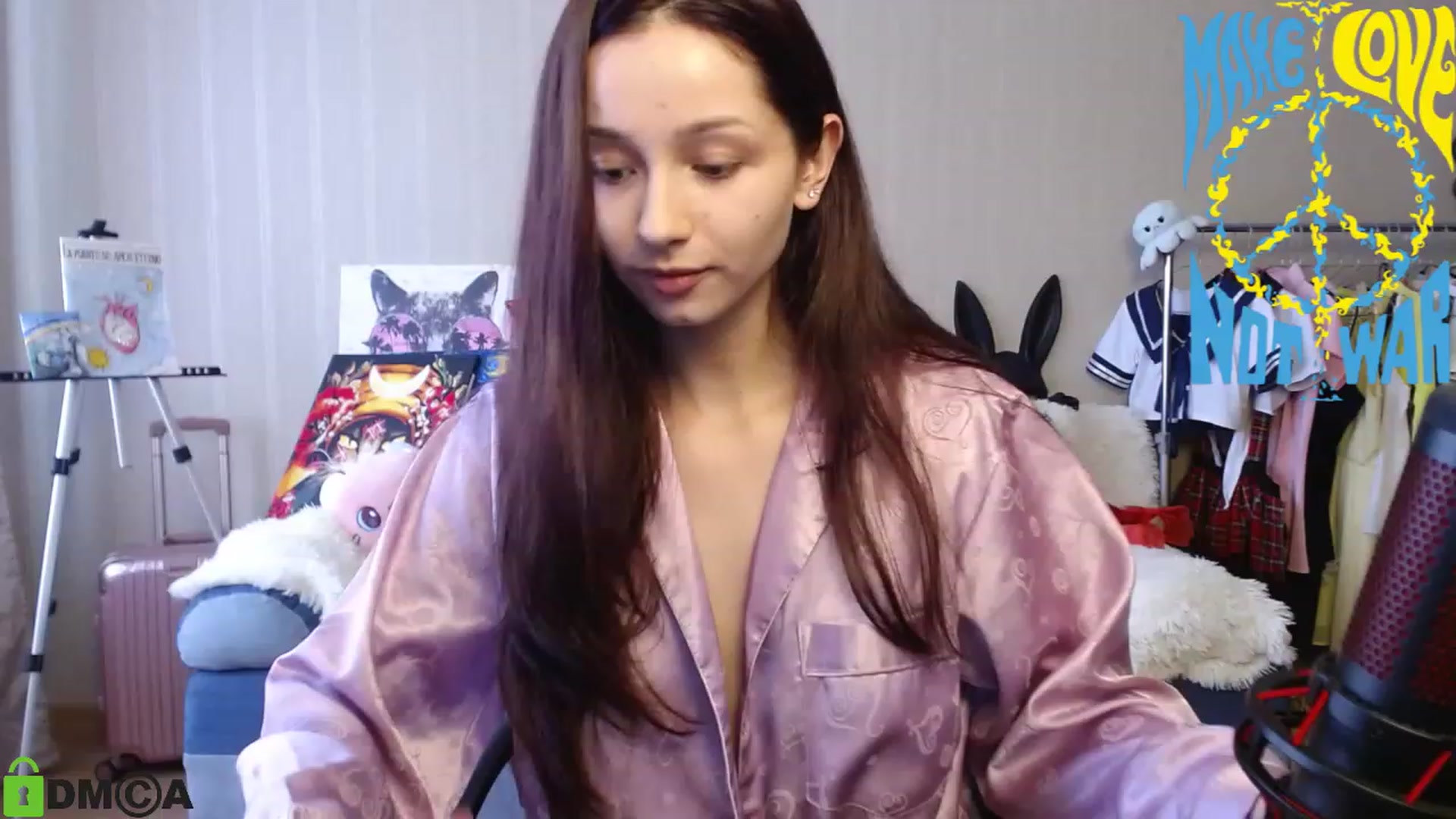 Gallery image thumbnail from MEDIA_'s myfreecams stream on, 04/07/2023, 08:44 image 4 of 20