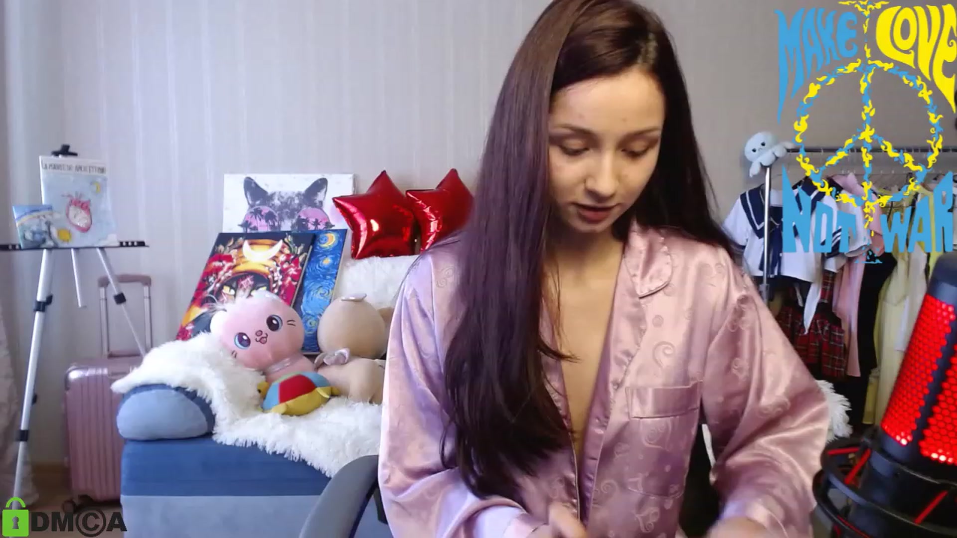Gallery image thumbnail from MEDIA_'s myfreecams stream on, 04/07/2023, 08:44 image 18 of 20