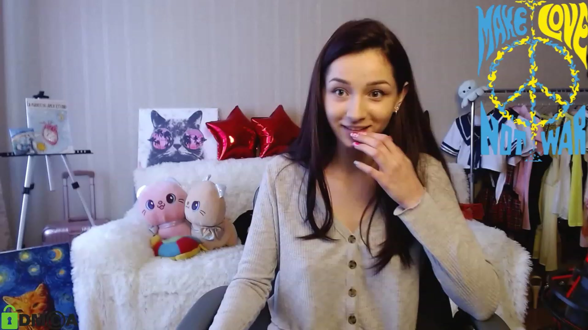 Gallery image thumbnail from MEDIA_'s myfreecams stream on, 04/07/2023, 15:06 image 2 of 20
