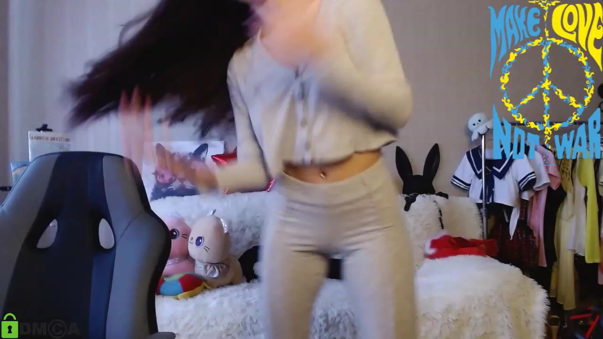Gallery image thumbnail from MEDIA_'s myfreecams stream on, 04/07/2023, 15:06 image 10 of 20