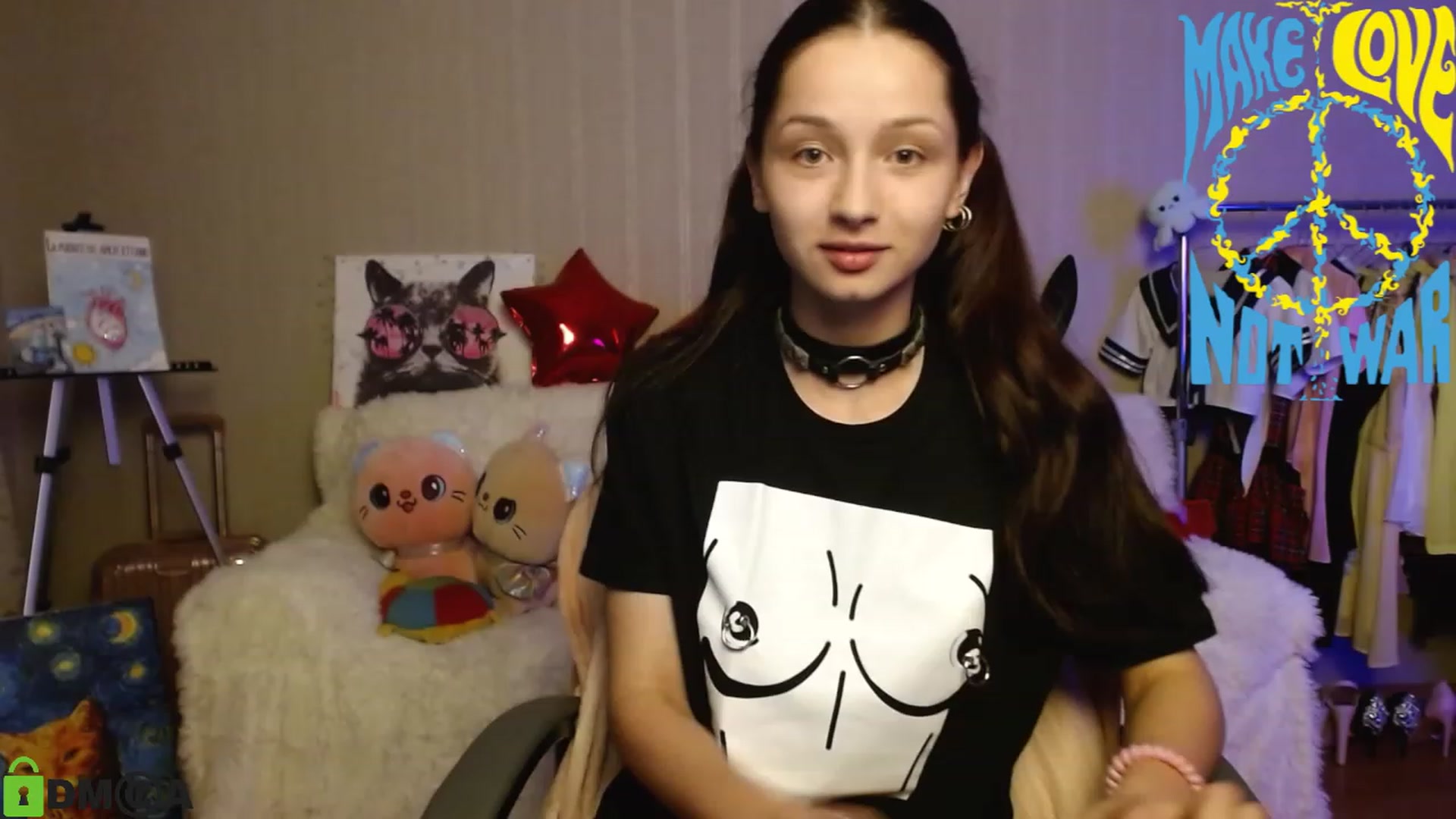 Gallery image thumbnail from MEDIA_'s myfreecams stream on, 04/18/2023, 20:11 image 13 of 20