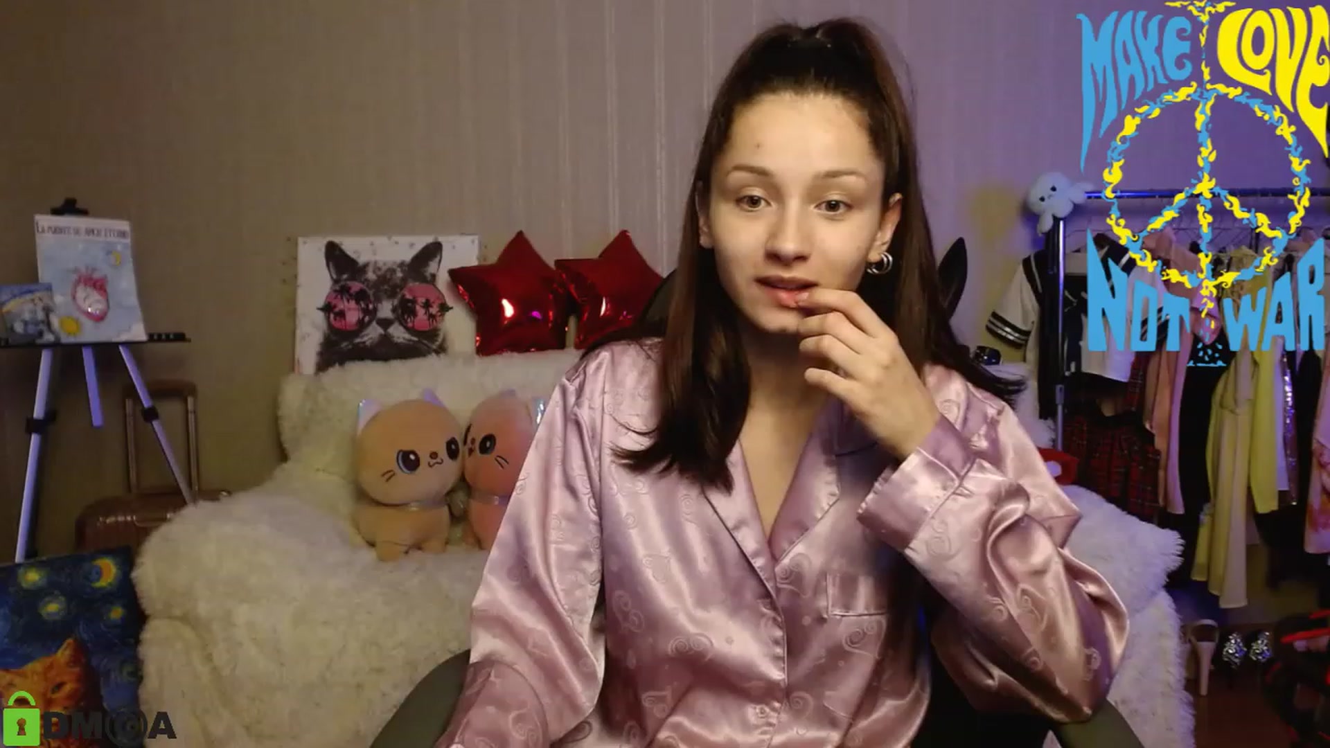 Gallery image thumbnail from MEDIA_'s myfreecams stream on, 05/03/2023, 21:49 image 2 of 20