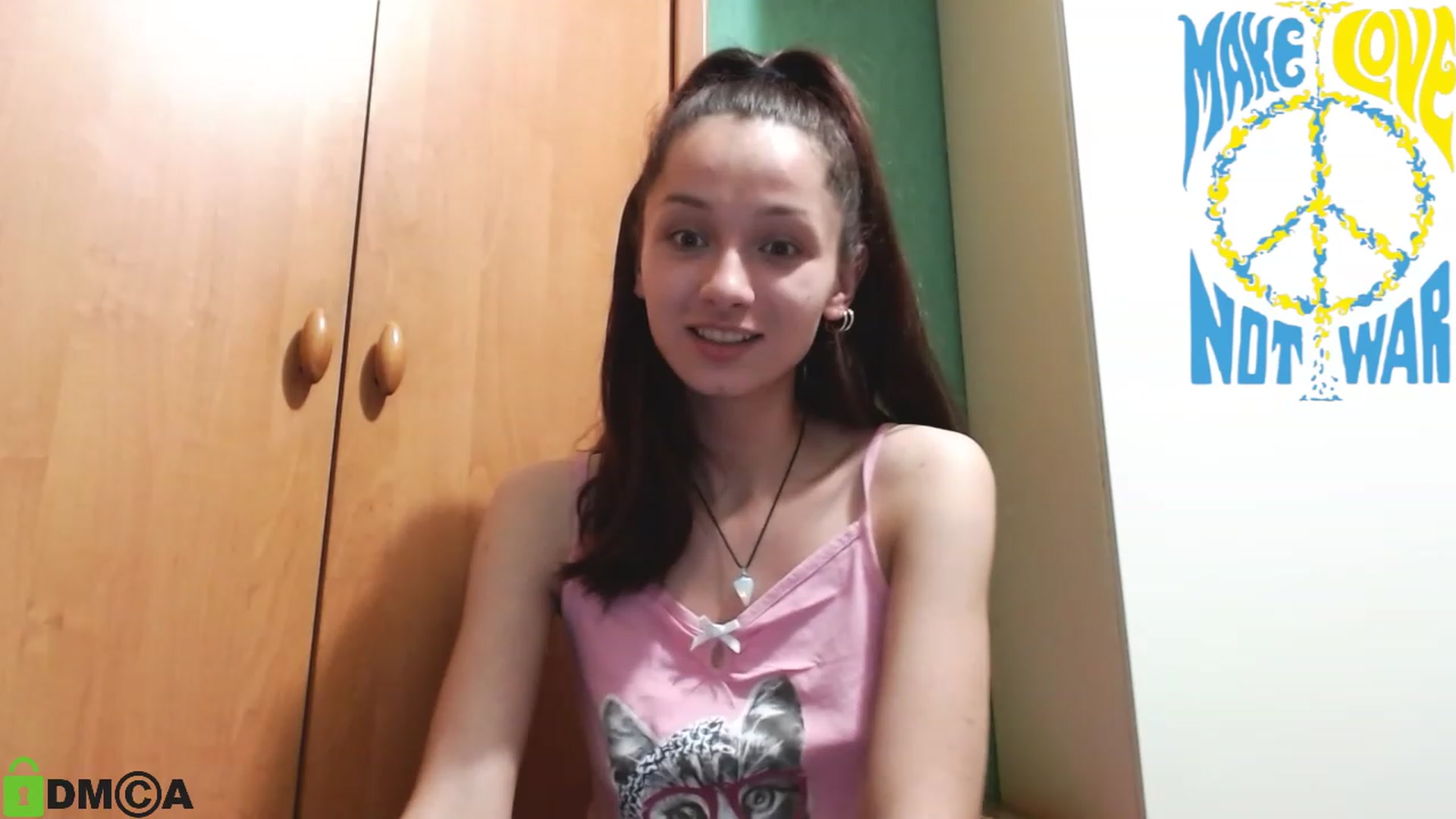 Gallery image thumbnail from MEDIA_'s myfreecams stream on, 05/18/2023, 21:21 image 12 of 20