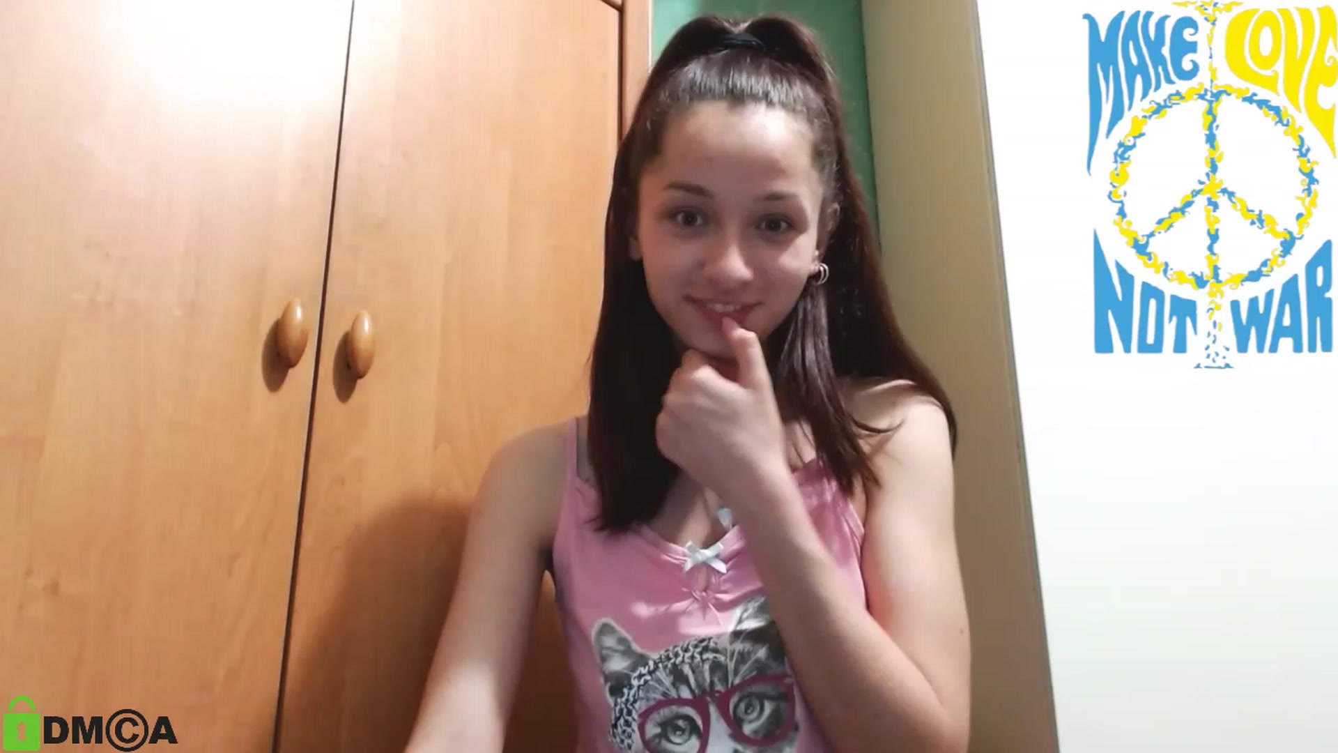 Gallery image thumbnail from MEDIA_'s myfreecams stream on, 05/18/2023, 21:21 image 19 of 20