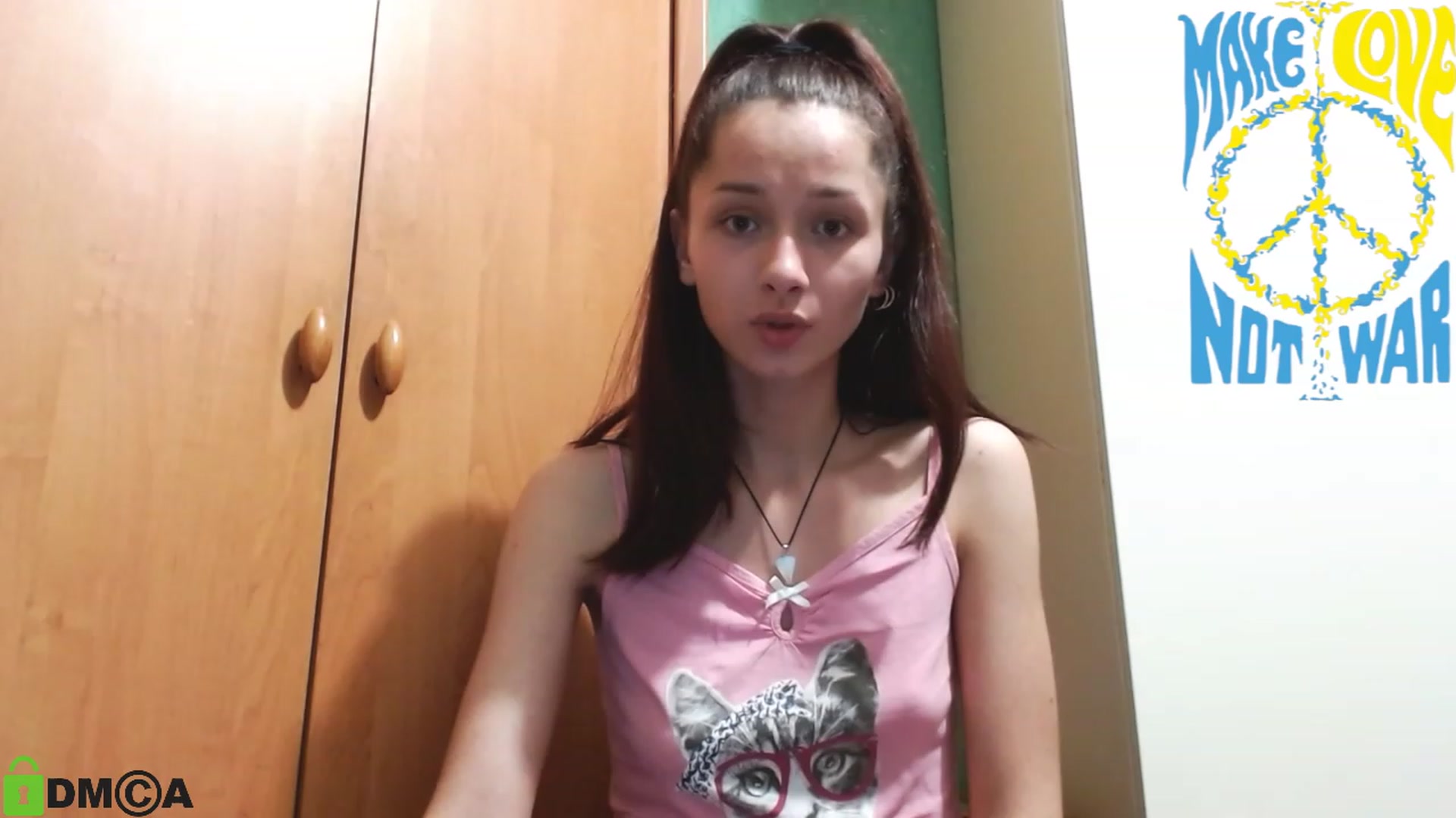 Gallery image thumbnail from MEDIA_'s myfreecams stream on, 05/18/2023, 21:21 image 4 of 20