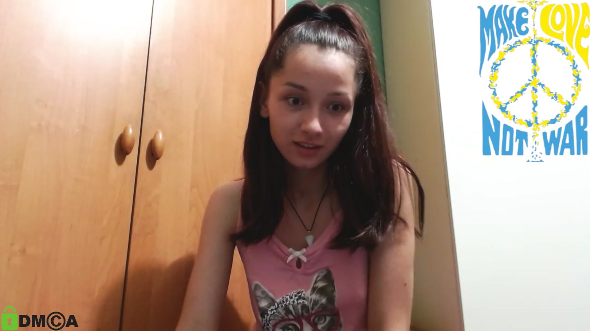 Gallery image thumbnail from MEDIA_'s myfreecams stream on, 05/18/2023, 21:21 image 15 of 20