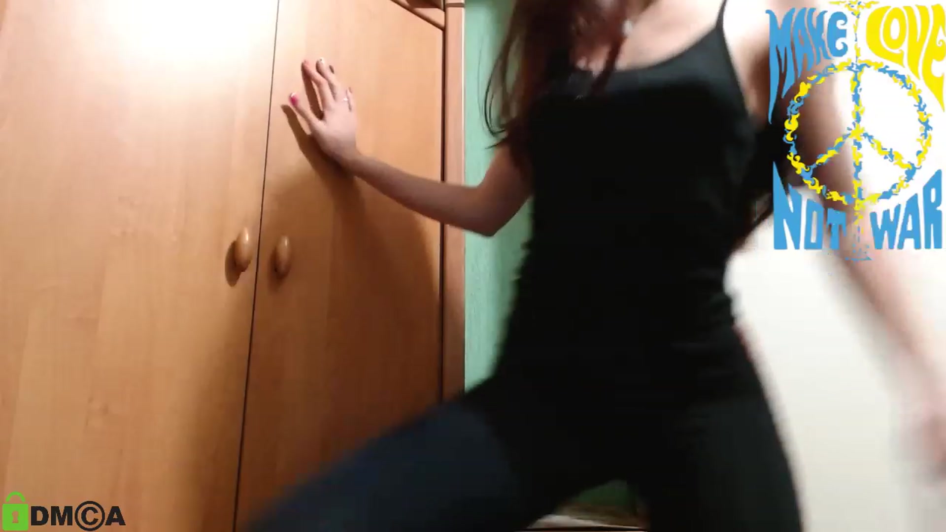 Gallery image thumbnail from MEDIA_'s myfreecams stream on, 05/22/2023, 22:55 image 19 of 20
