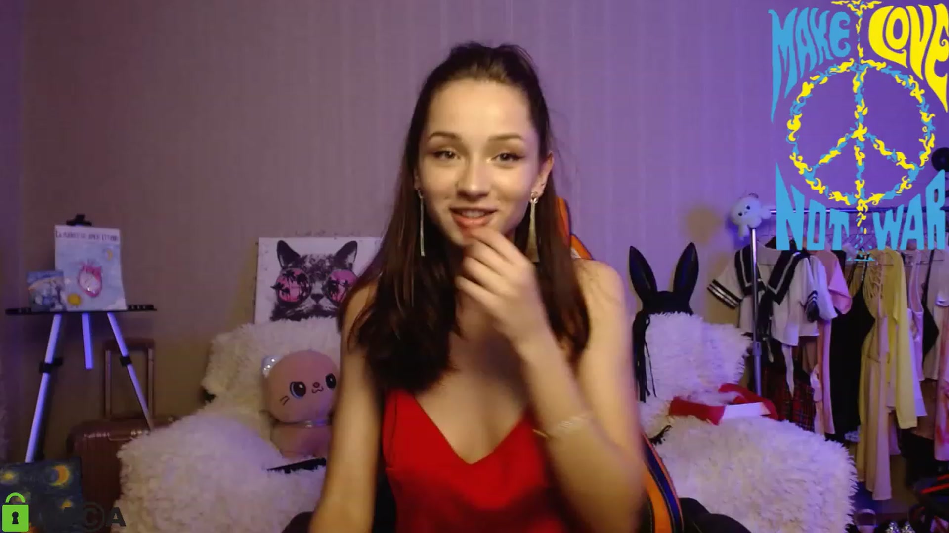 Gallery image thumbnail from MEDIA_'s myfreecams stream on, 05/26/2023, 22:32 image 19 of 20