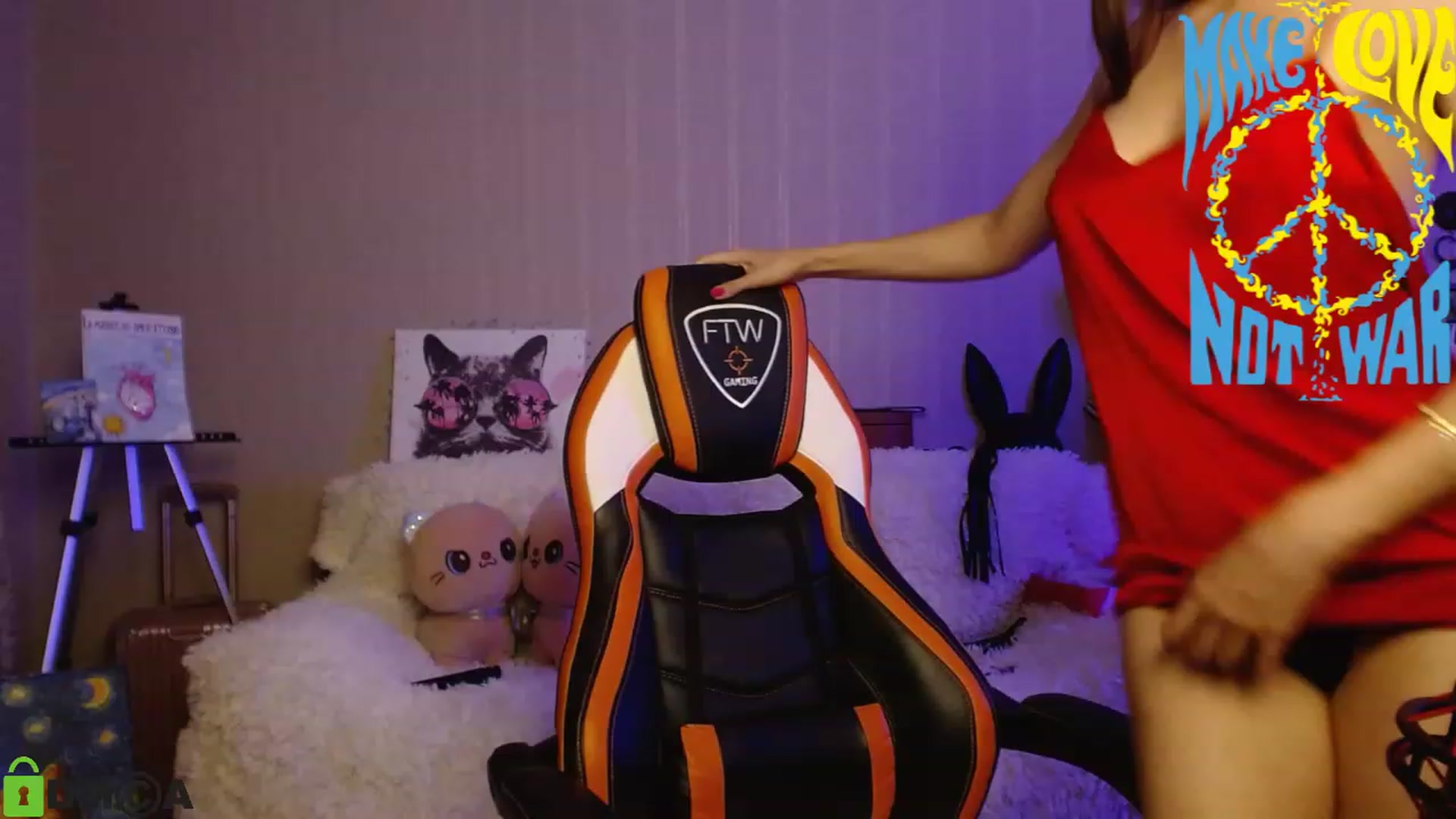 Gallery image thumbnail from MEDIA_'s myfreecams stream on, 05/26/2023, 22:32 image 3 of 20