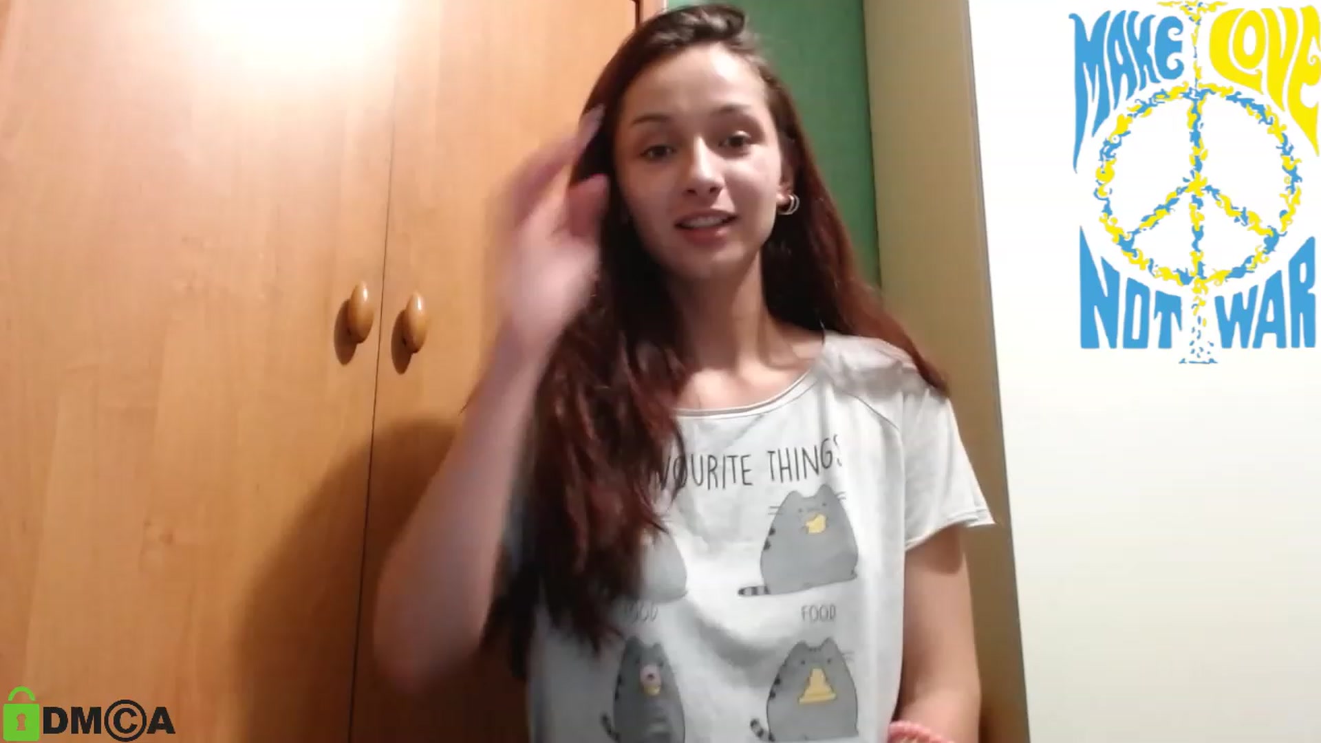 Gallery image thumbnail from MEDIA_'s myfreecams stream on, 05/28/2023, 21:29 image 6 of 20