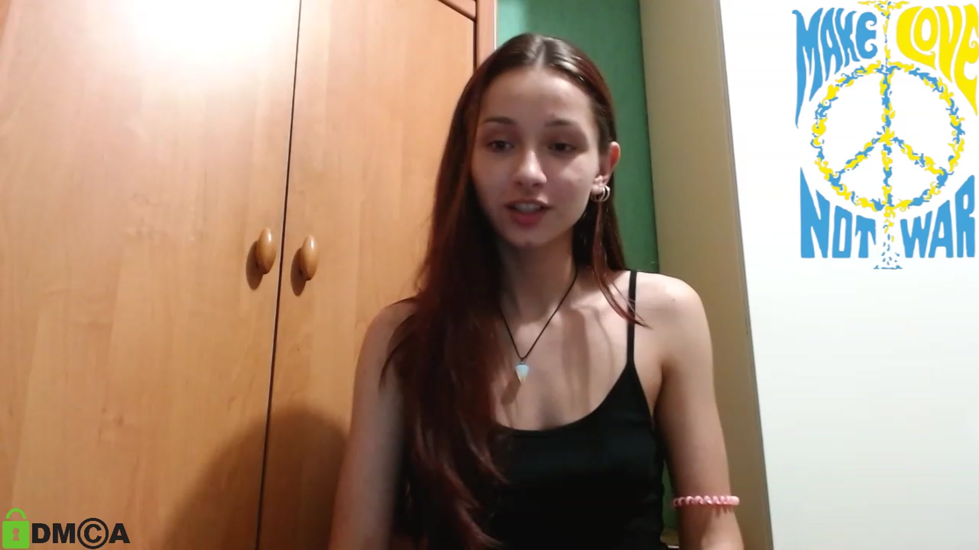 Gallery image thumbnail from MEDIA_'s myfreecams stream on, 06/01/2023, 24:11 image 15 of 20