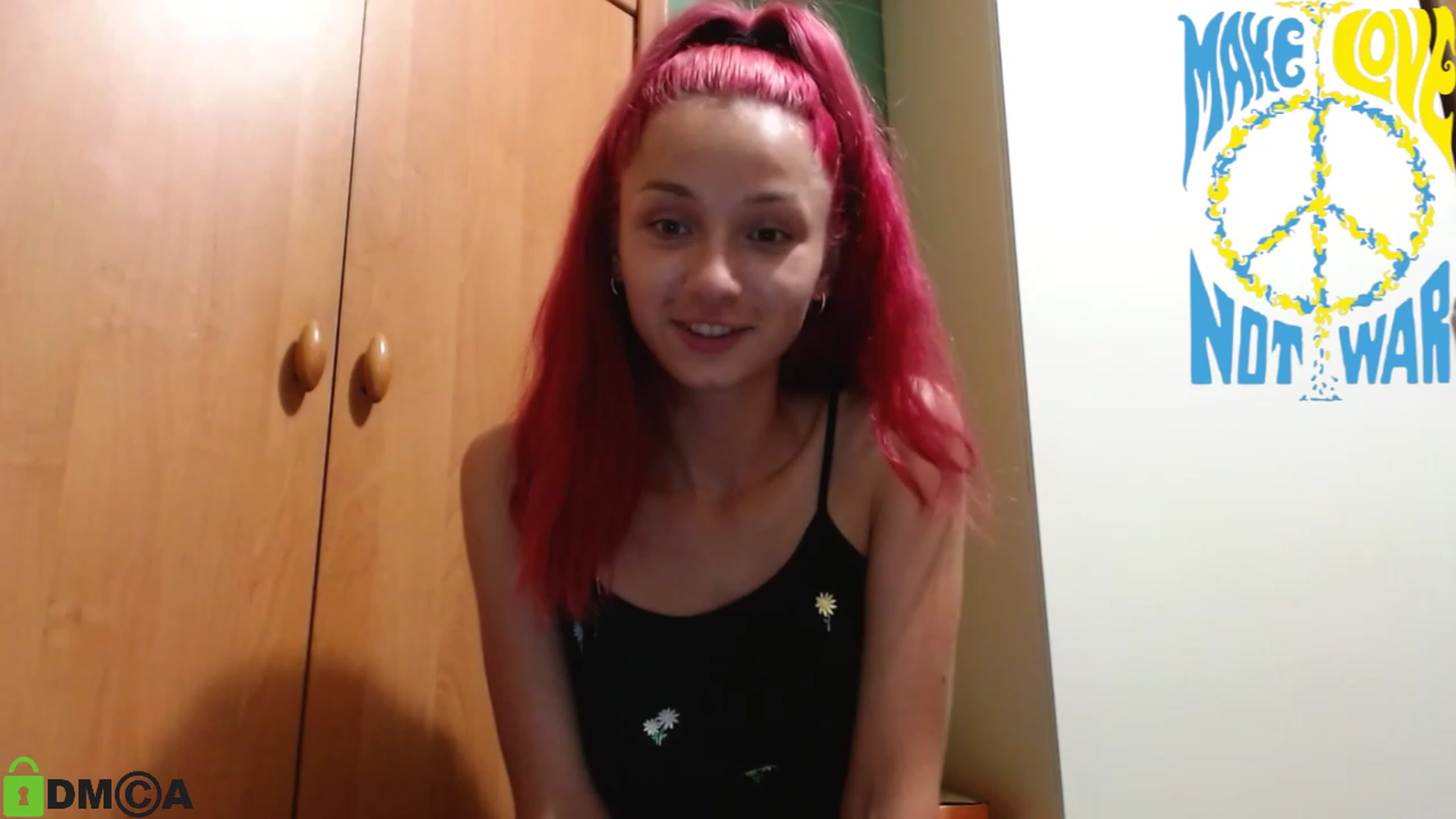 Gallery image thumbnail from MEDIA_'s myfreecams stream on, 06/18/2023, 23:03 image 13 of 20