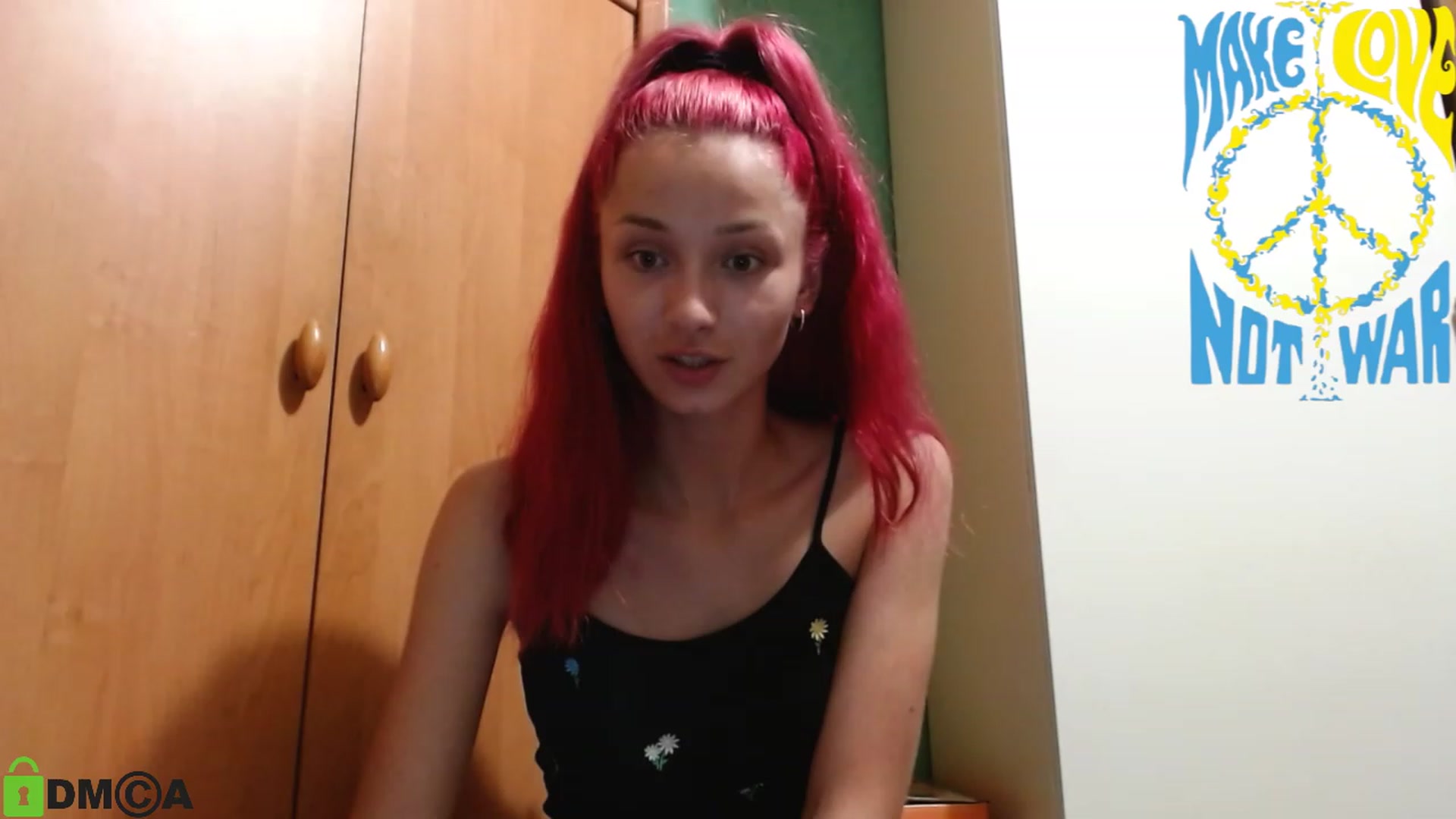 Gallery image thumbnail from MEDIA_'s myfreecams stream on, 06/18/2023, 23:03 image 15 of 20